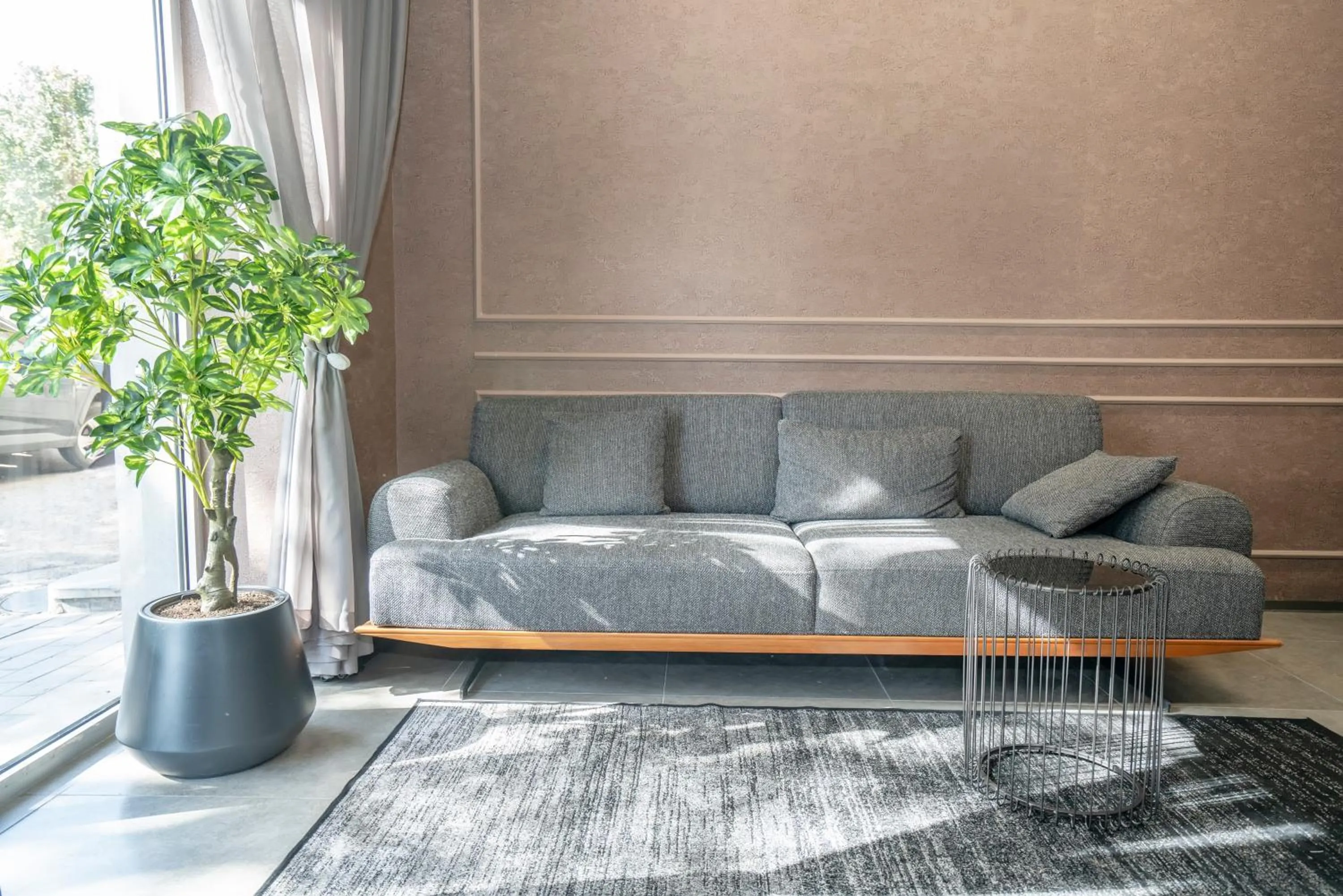 Living room in Hotel Best Tbilisi