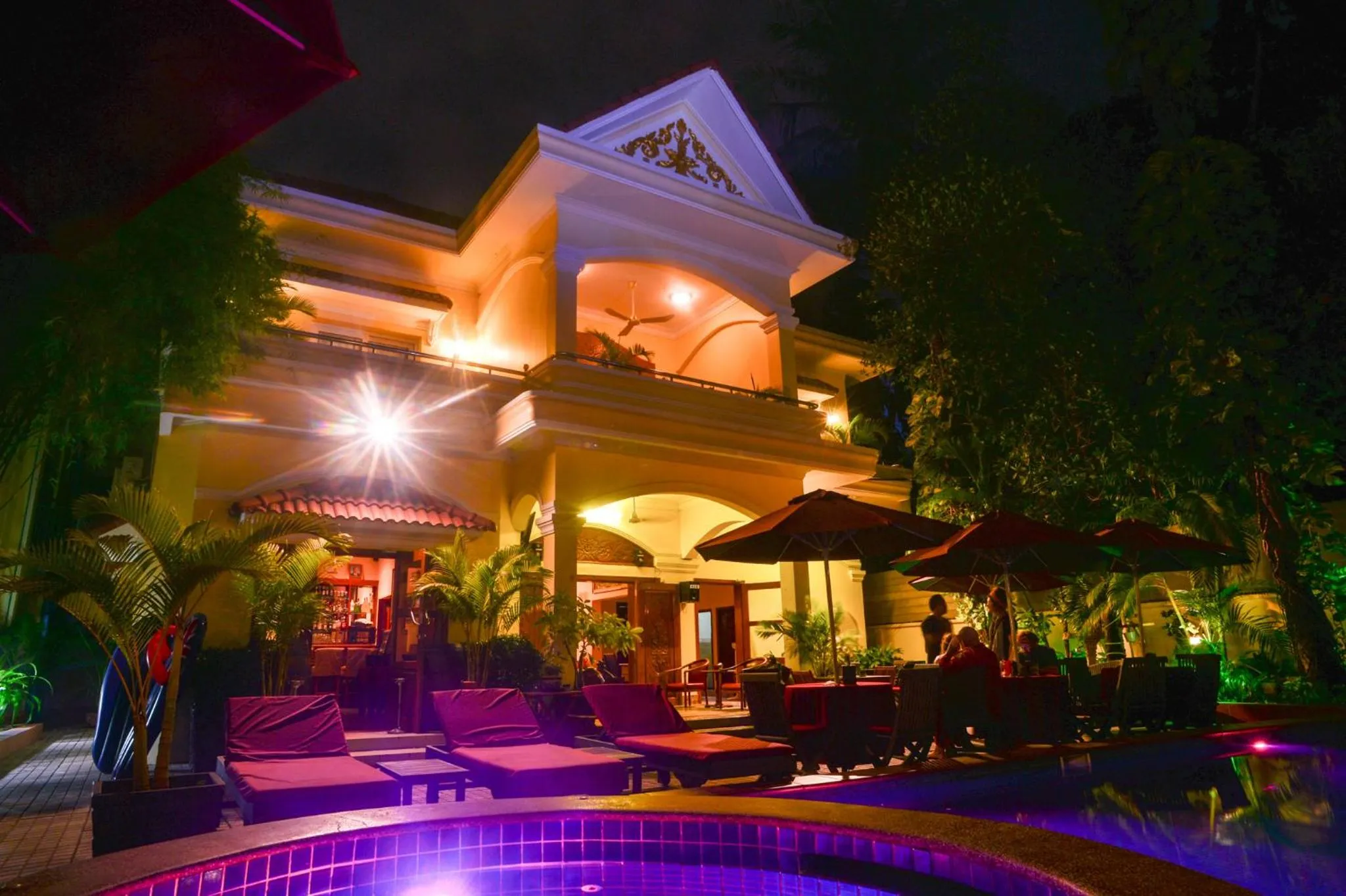 Property building in Villa Grange