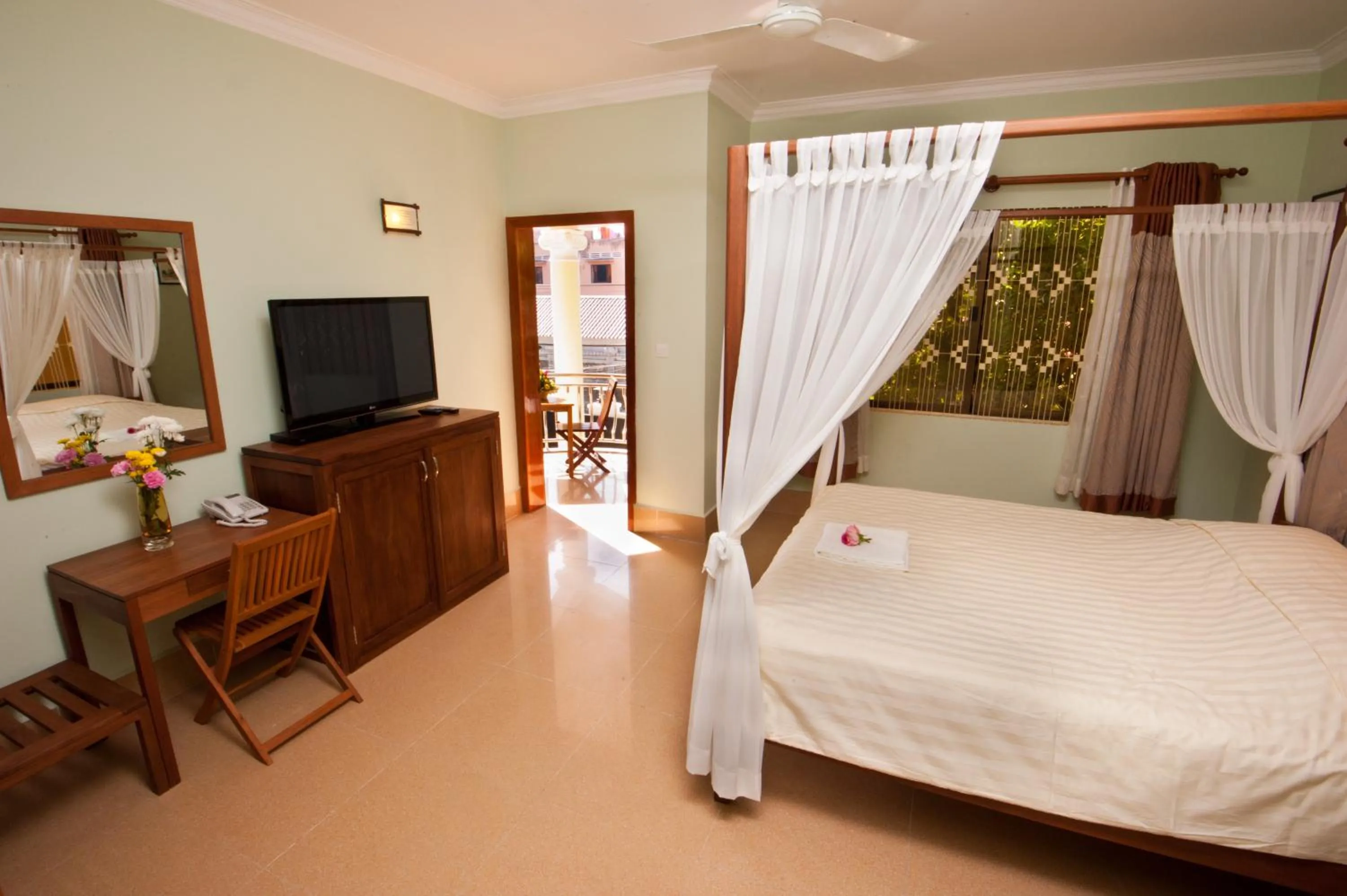 Bedroom, Bed in Villa Grange