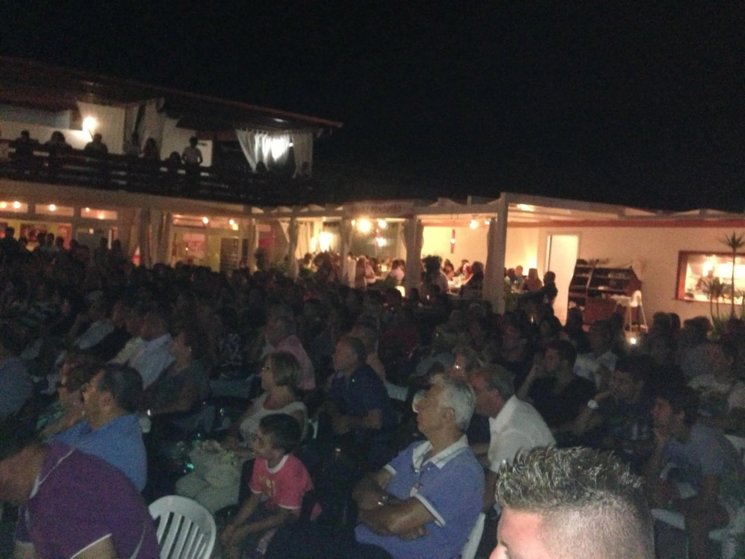 Evening entertainment in Beach Club Ippocampo