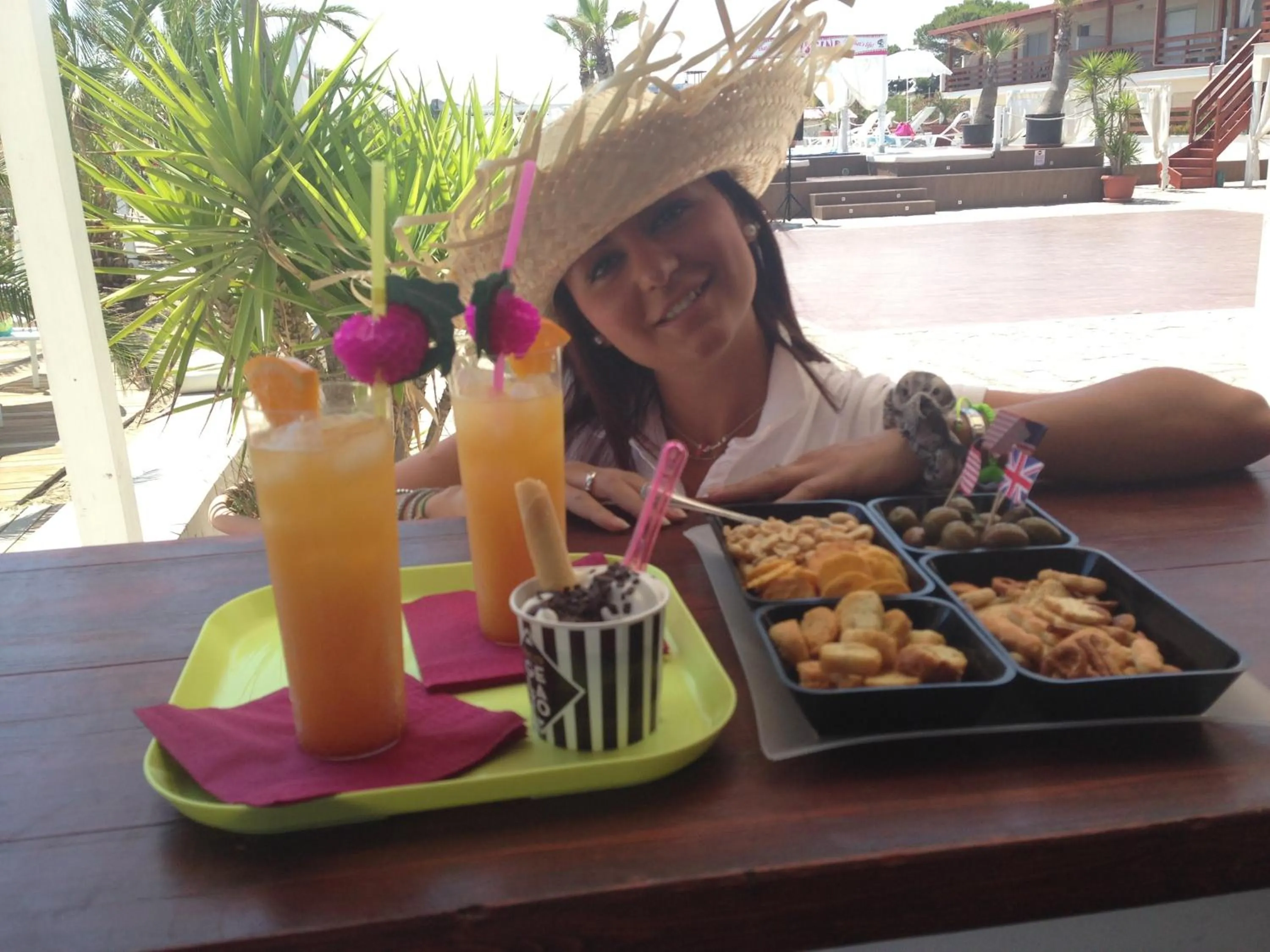 Staff in Beach Club Ippocampo