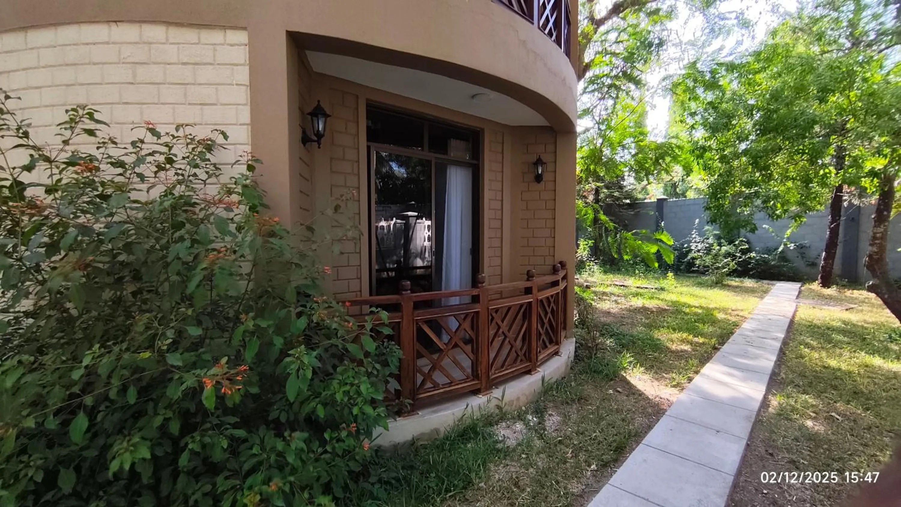 Property building in Sunrise Beach Resort