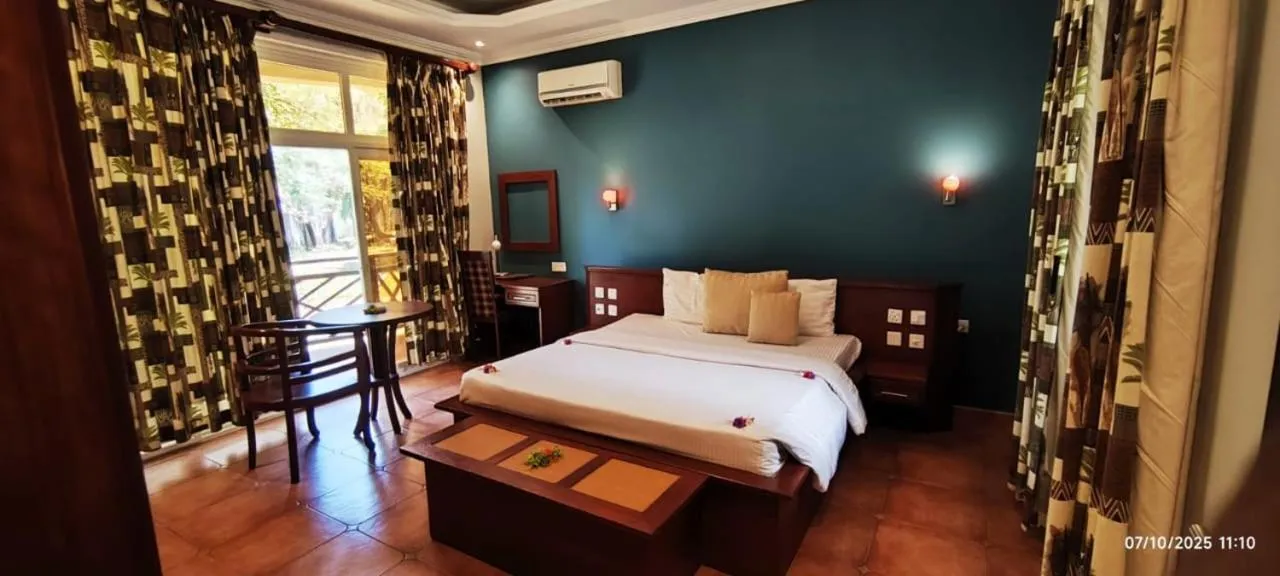 Bed in Sunrise Beach Resort