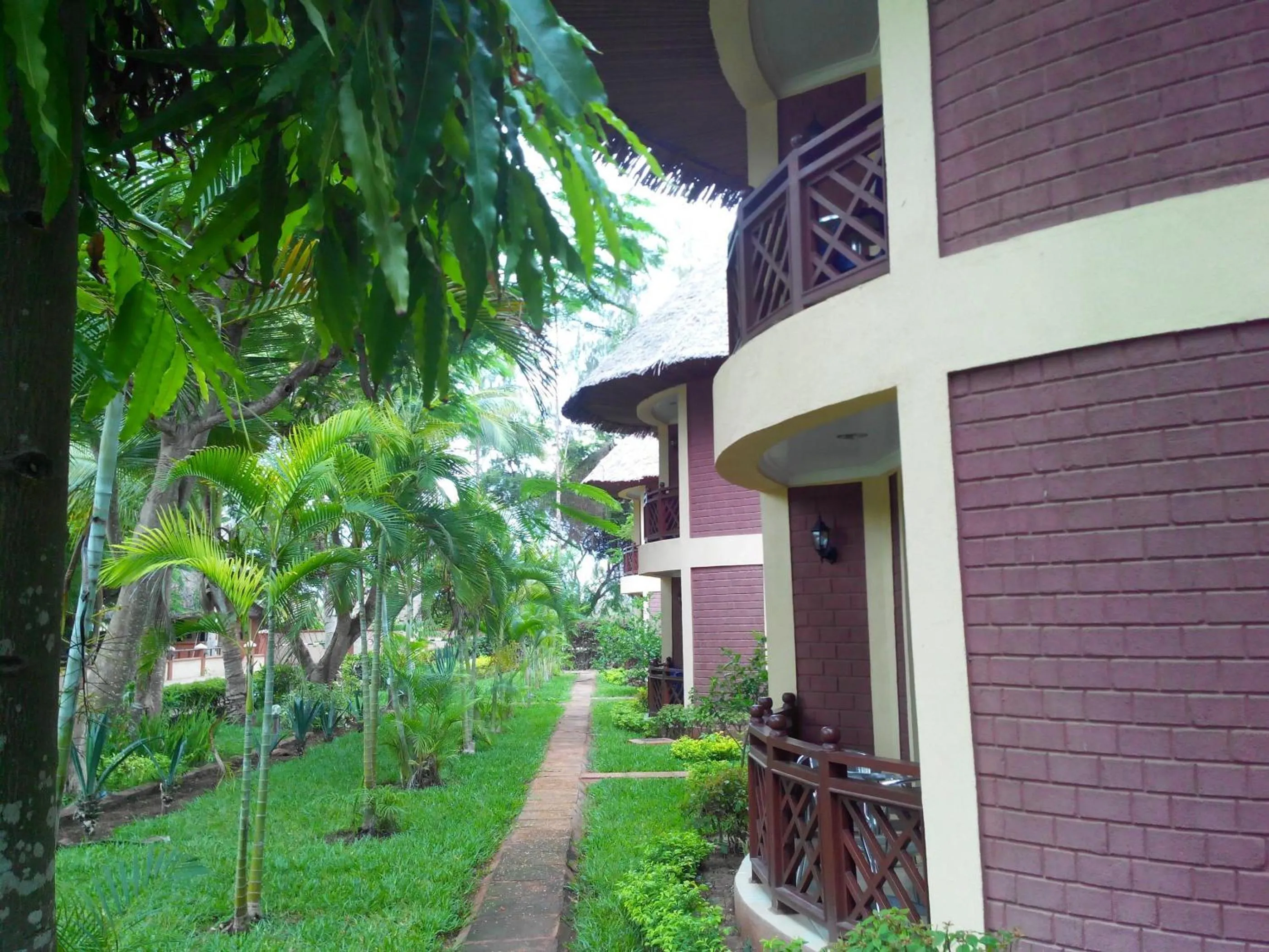 Facade/entrance in Sunrise Beach Resort