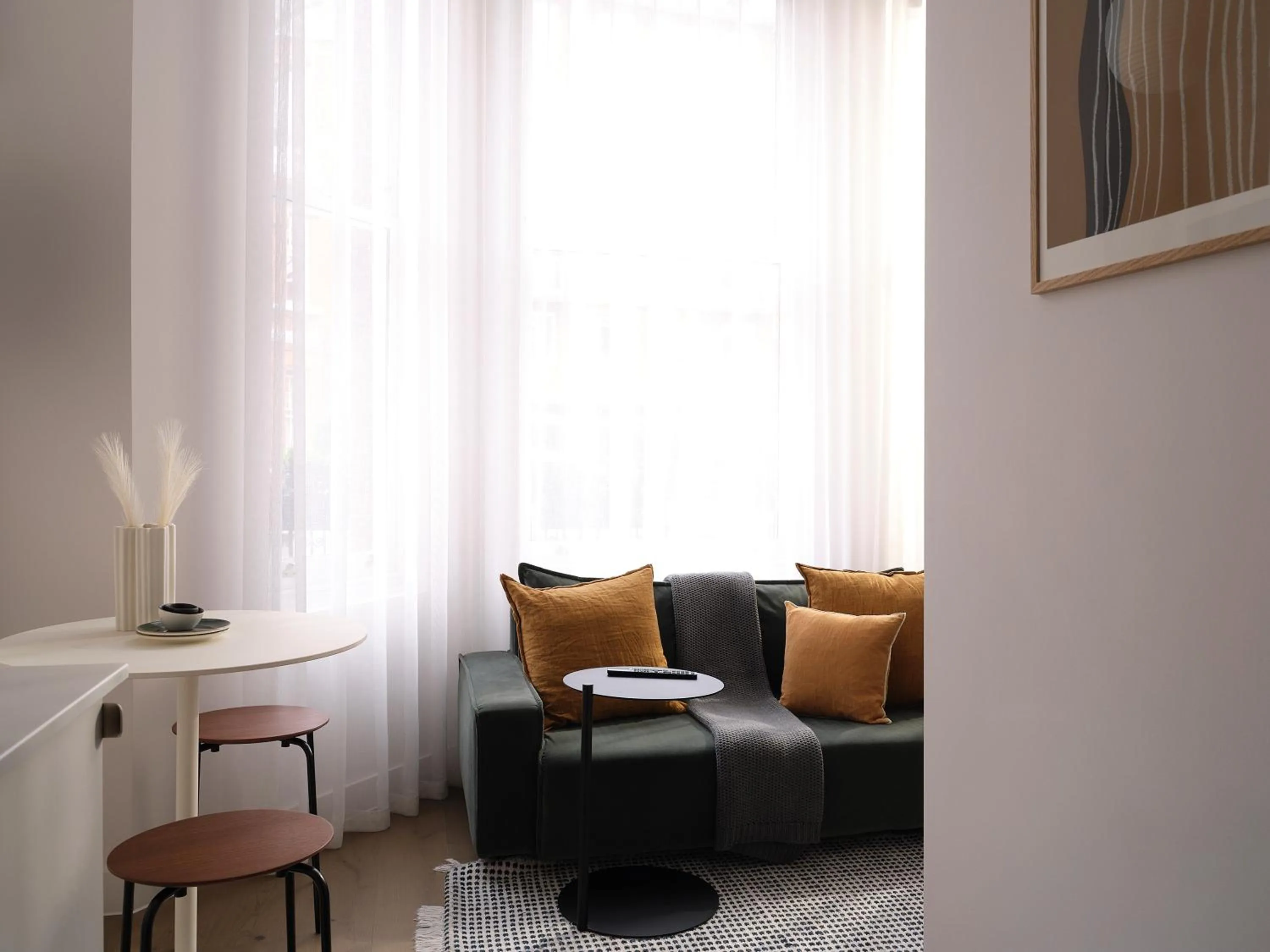 Living room in The Marloes