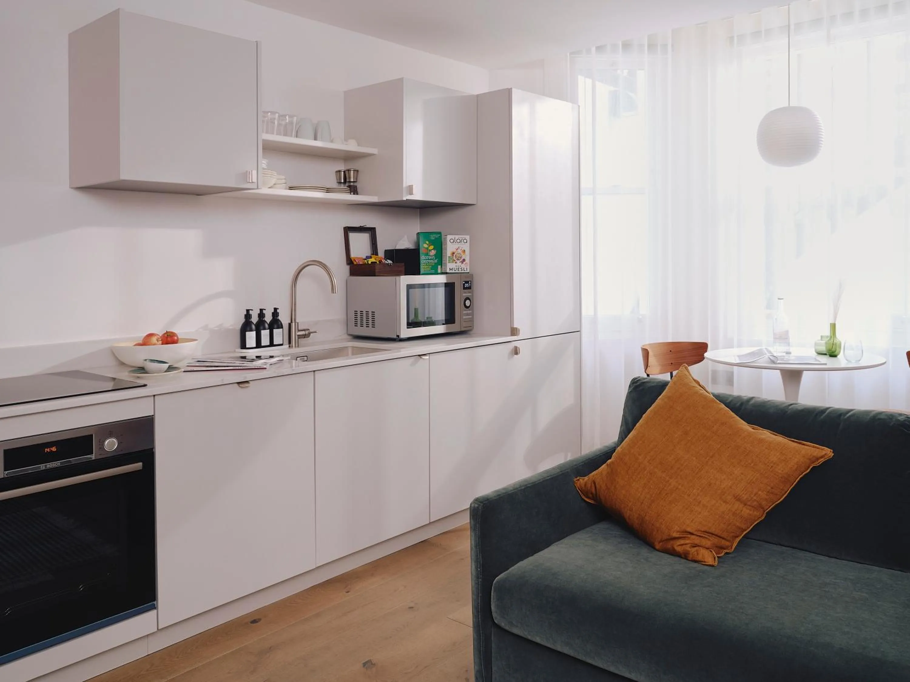 Coffee/tea facilities in The Marloes