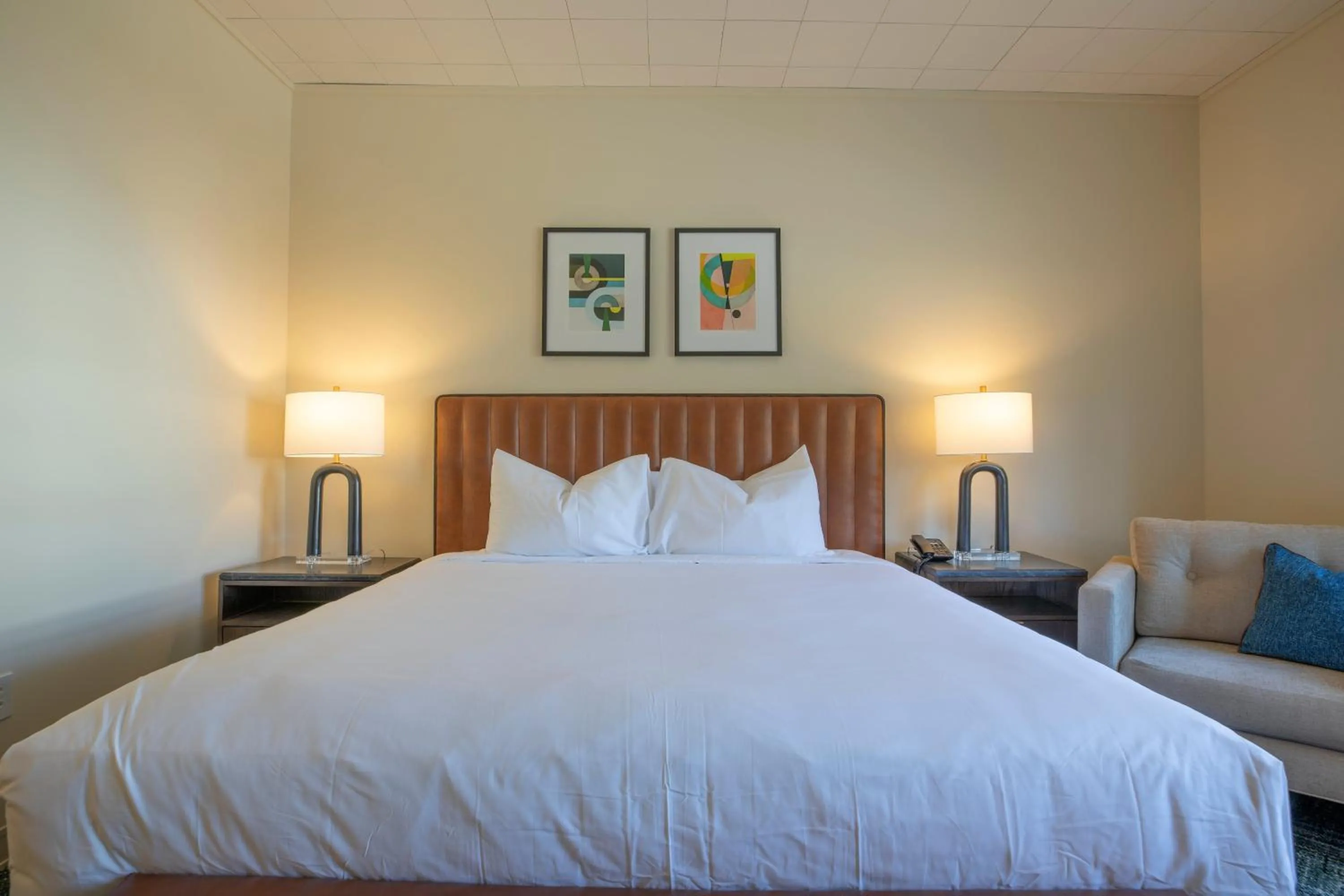 Bed in The Holbrook Hotel