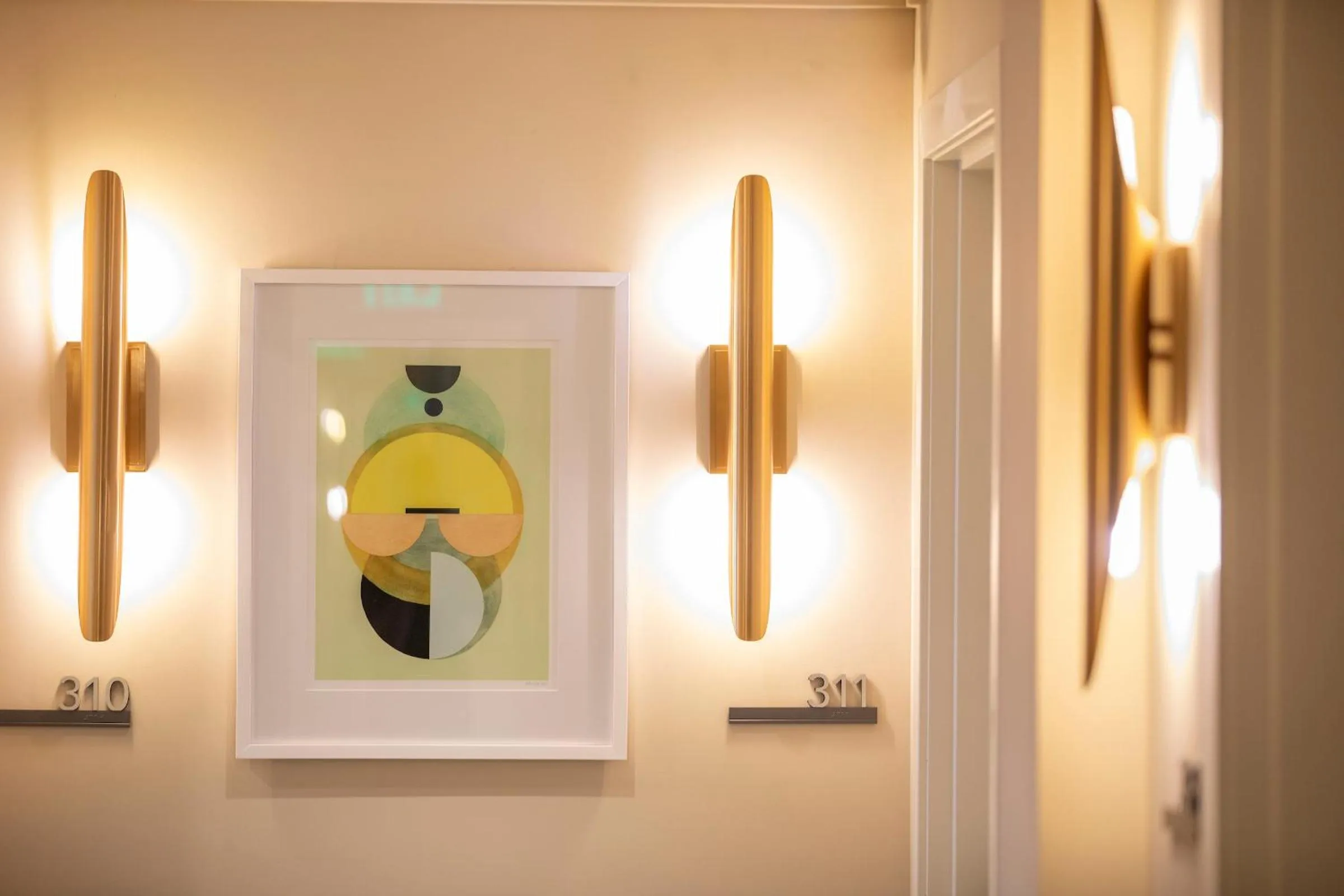 Property building in The Holbrook Hotel