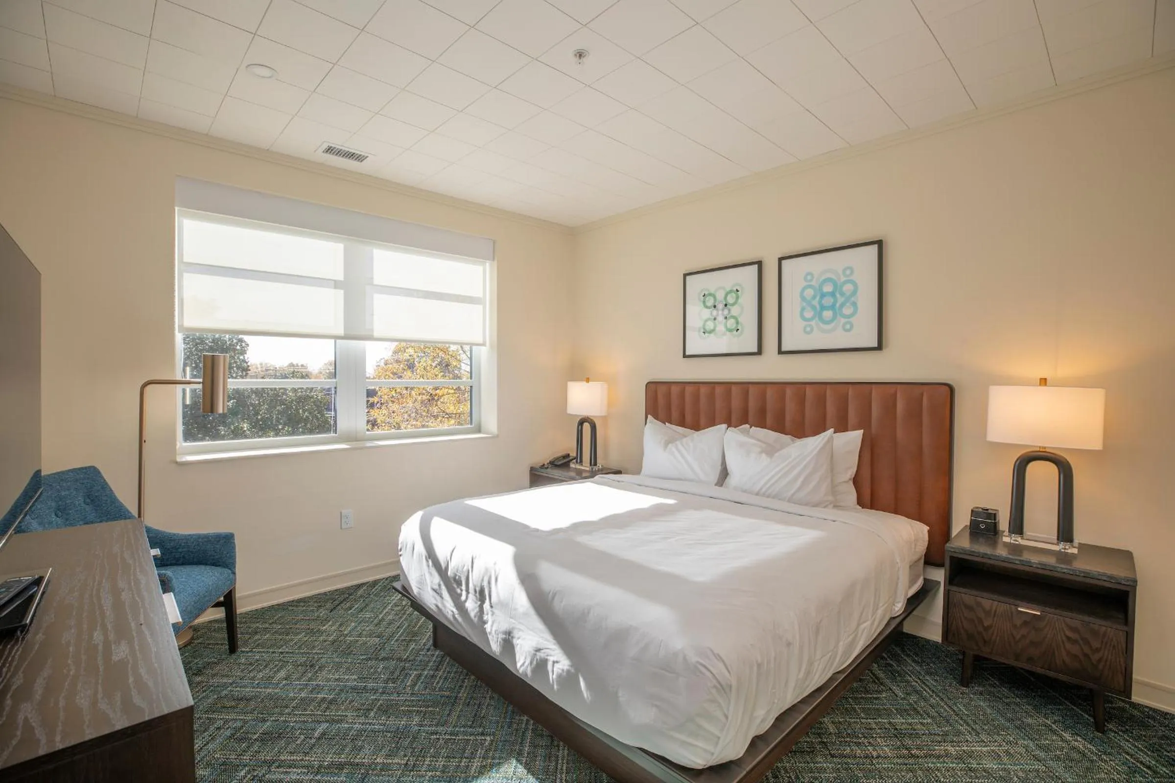 Bedroom, Bed in The Holbrook Hotel