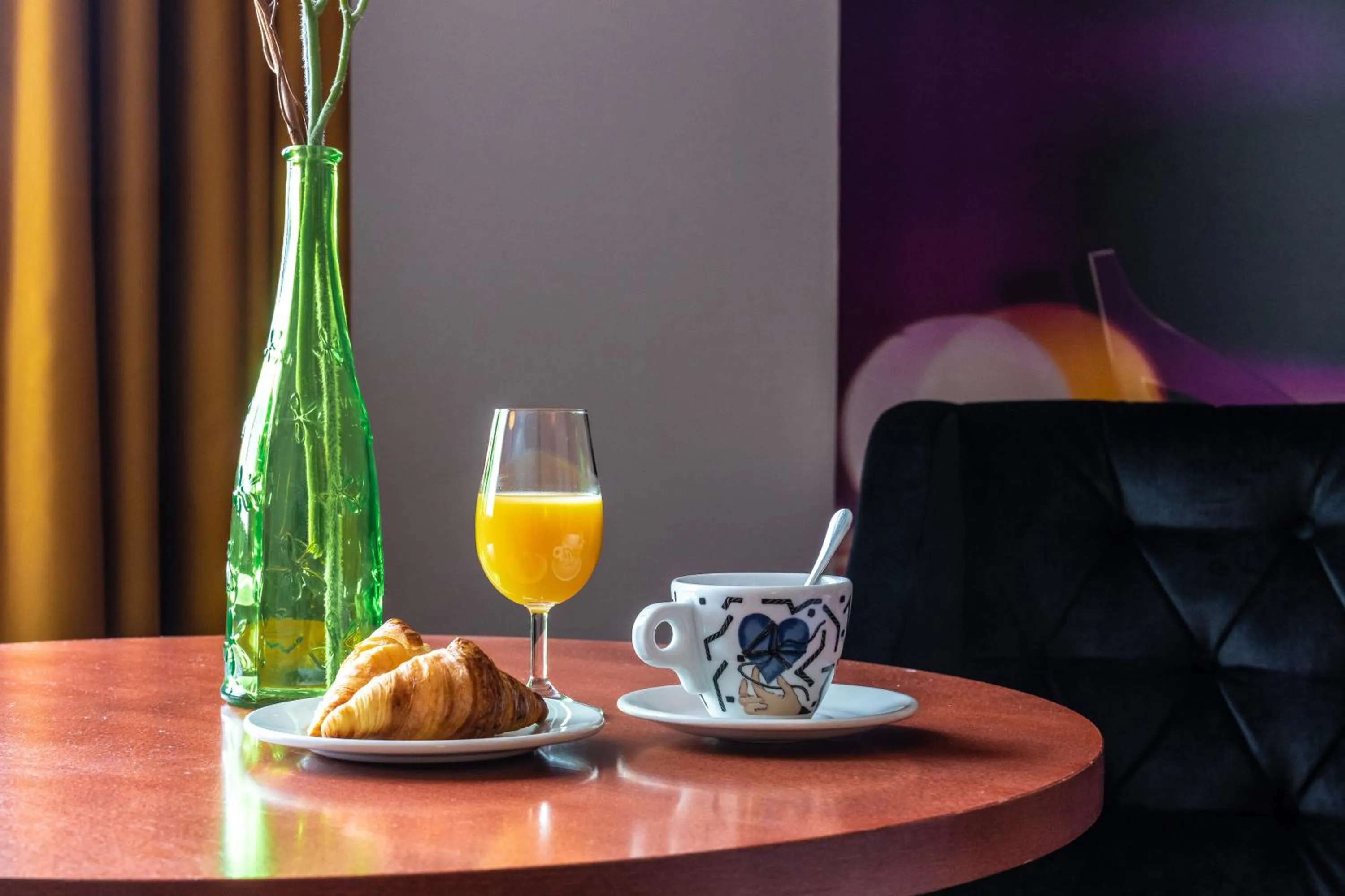 Continental breakfast in Fletcher Hotel-Restaurant Zevenbergen-Moerdijk