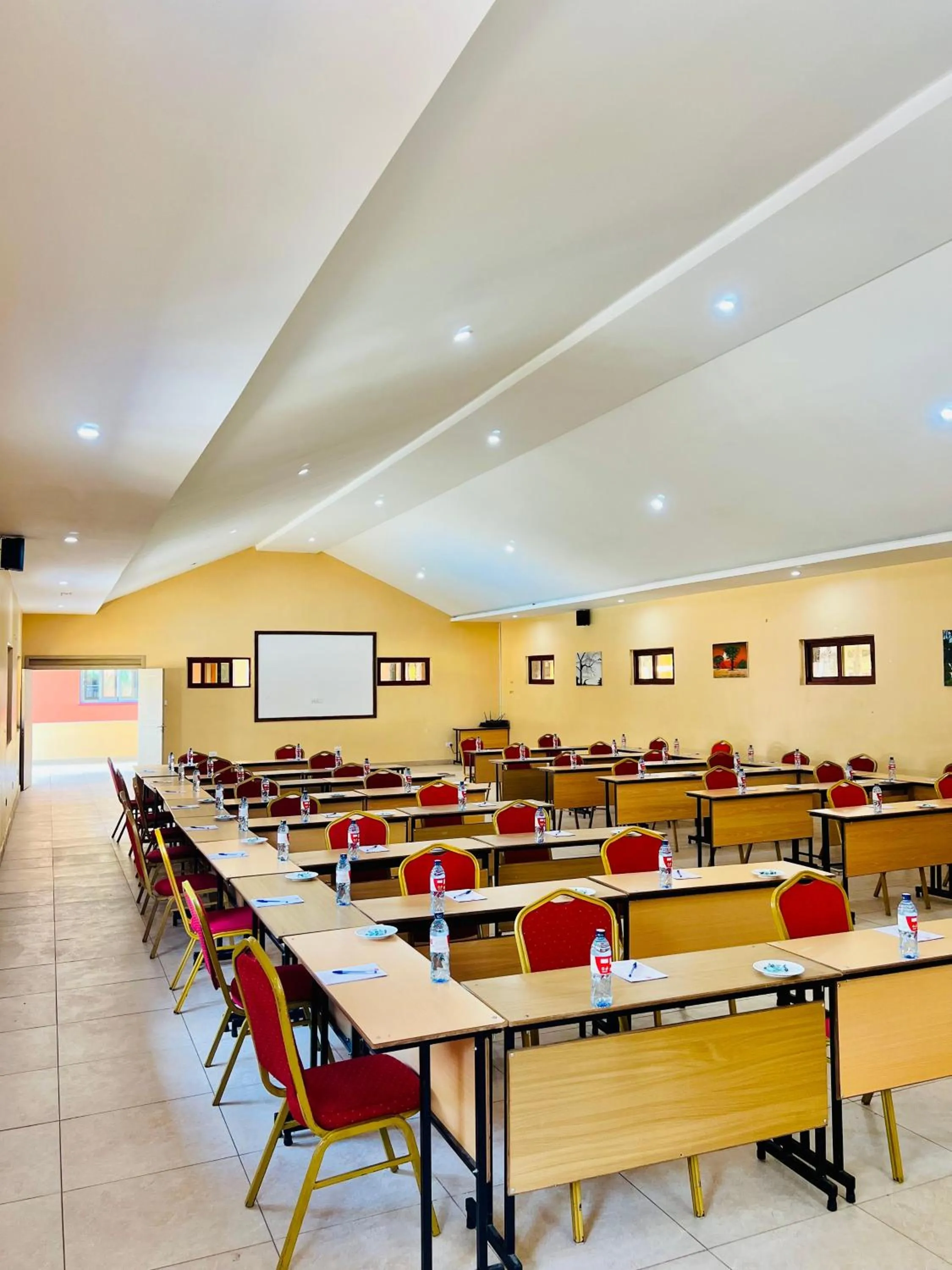 Property building in Sweet Lake Resort