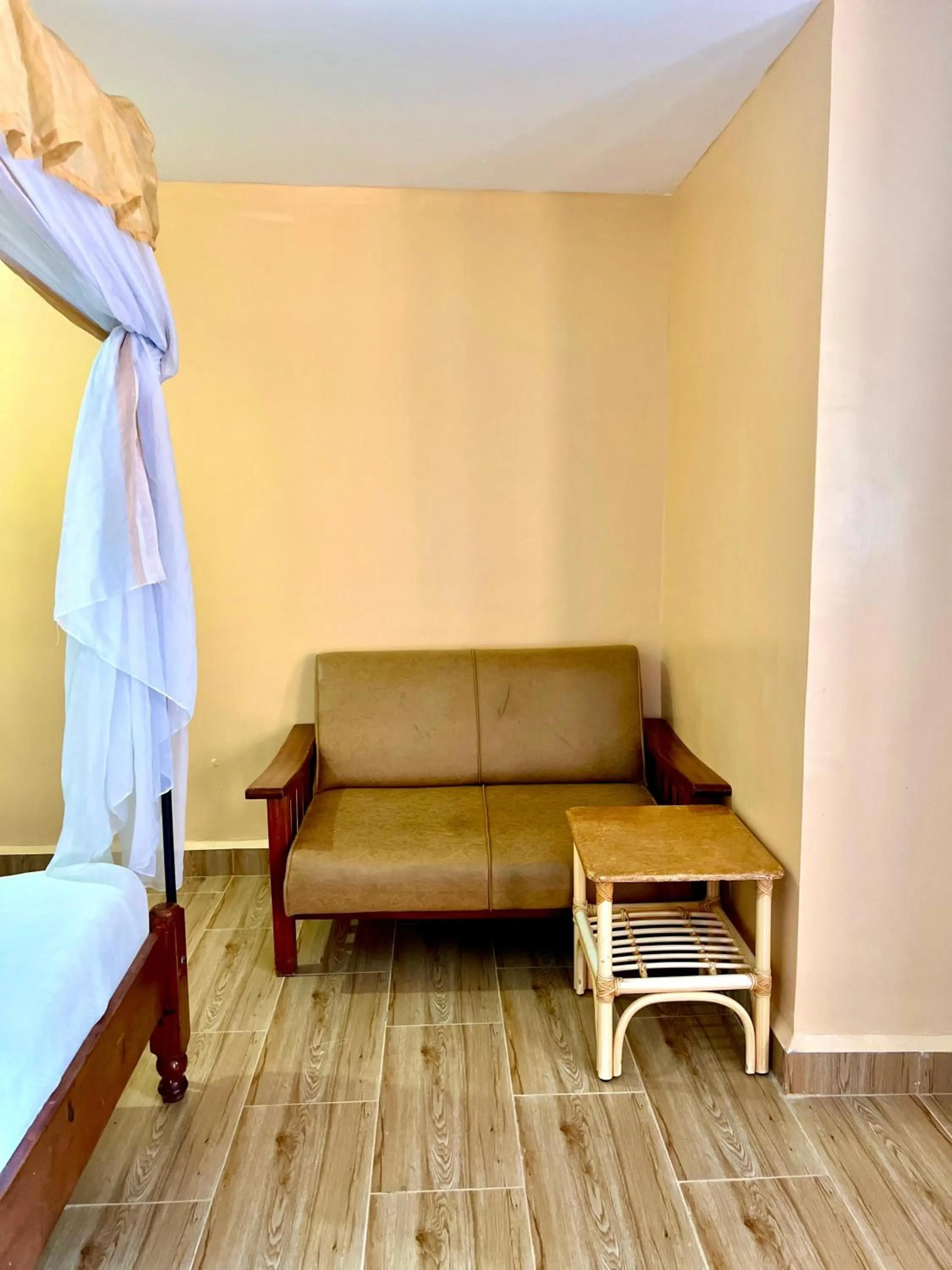 Seating area in Sweet Lake Resort