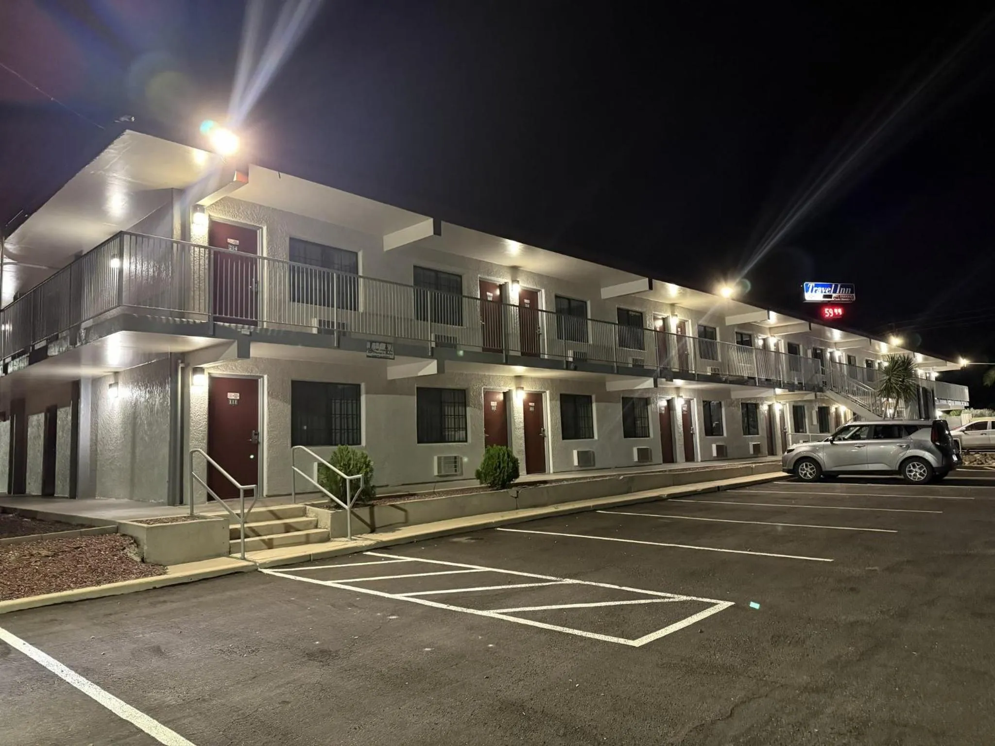 Property building in Red Roof Inn Tucson - Vail