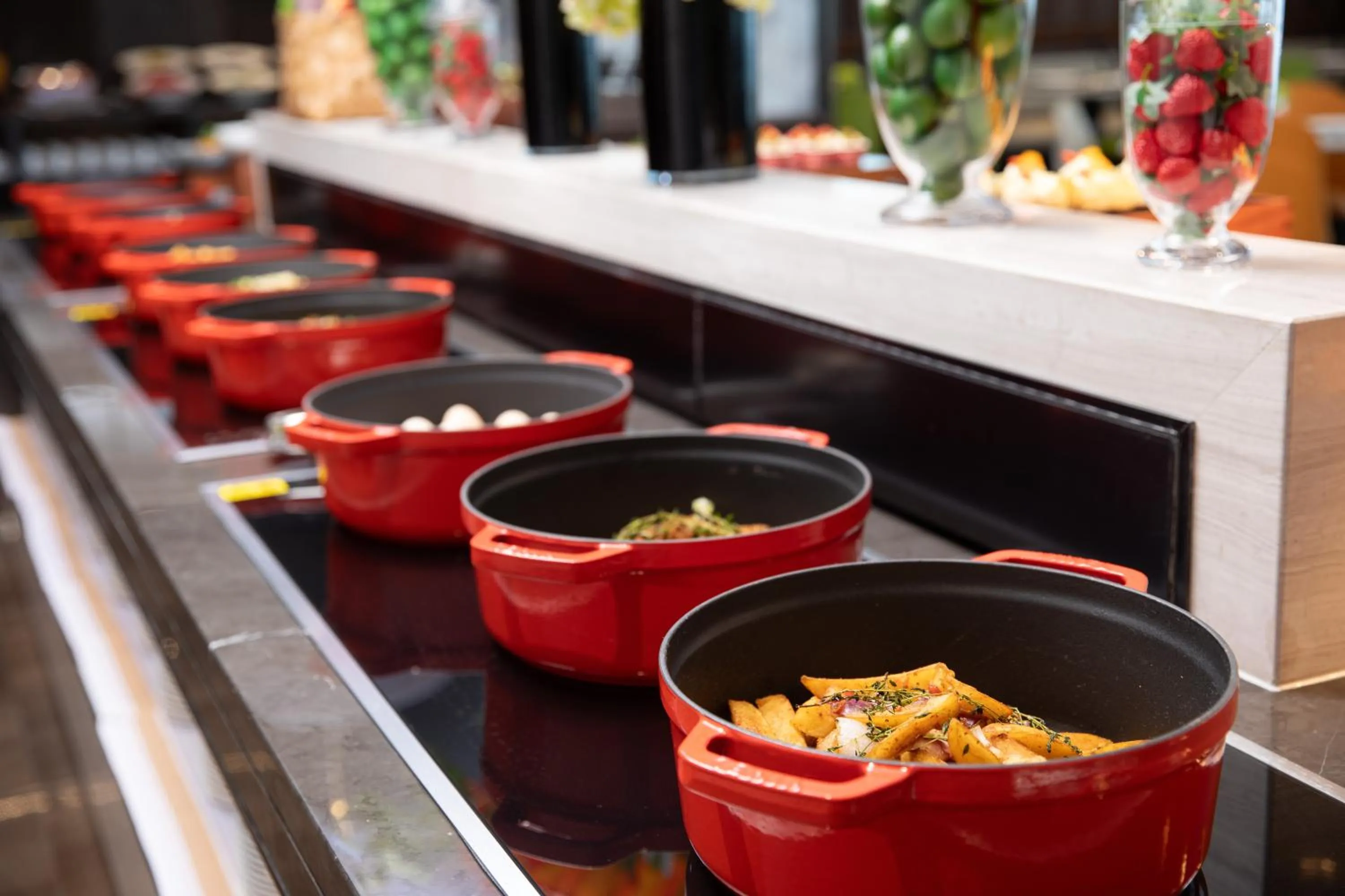 Breakfast in 广州新塘希尔顿欢朋酒店-广交会期间免费穿梭巴士往返展馆