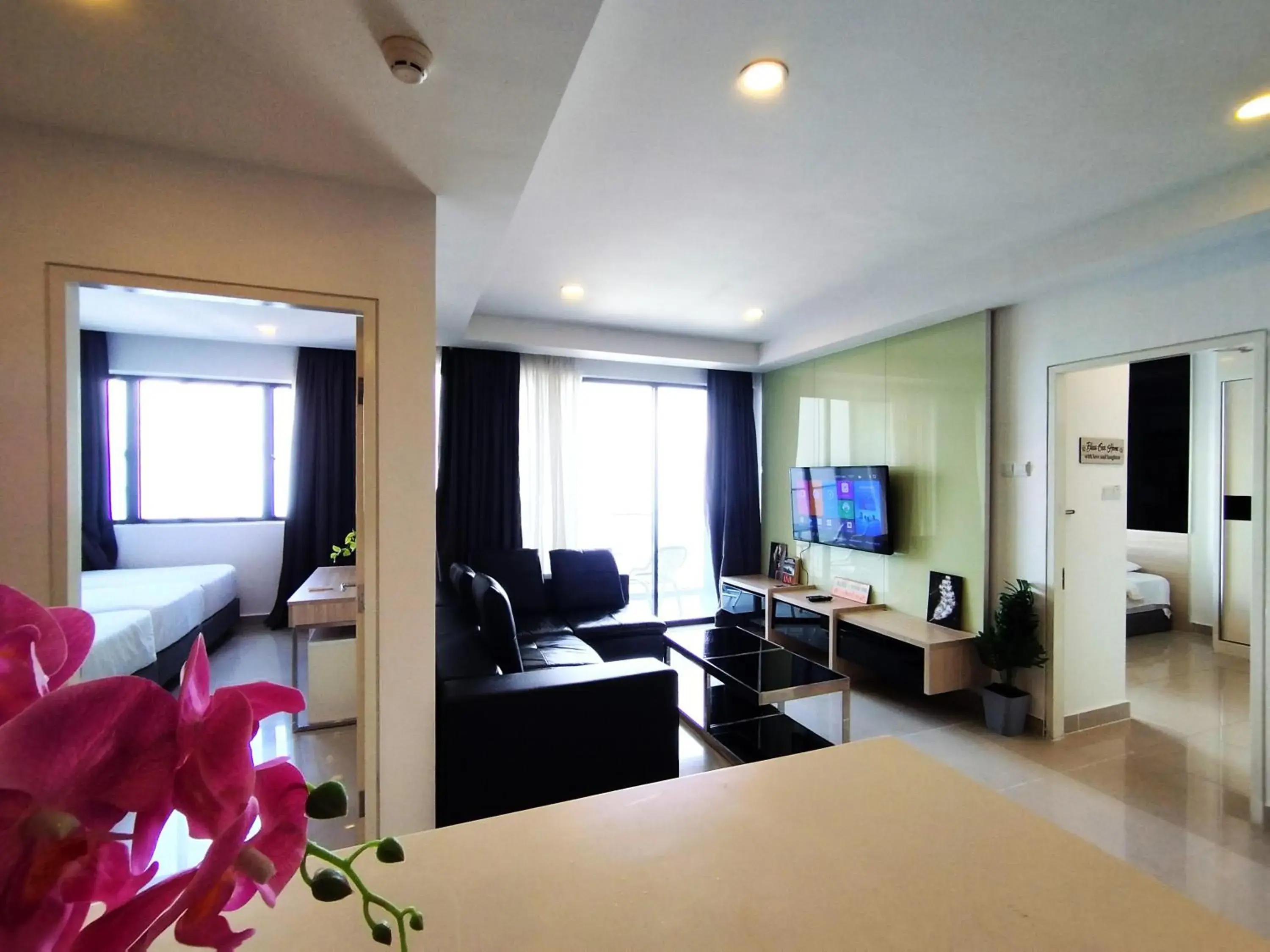 Apartment with View and Balcony in GENTING FoggyCold StayCation AT Ion Delemen By HAPYHOME Apartment with View and Balcony in GENTING FoggyCold StayCation AT Ion Delemen By HAPYHOME