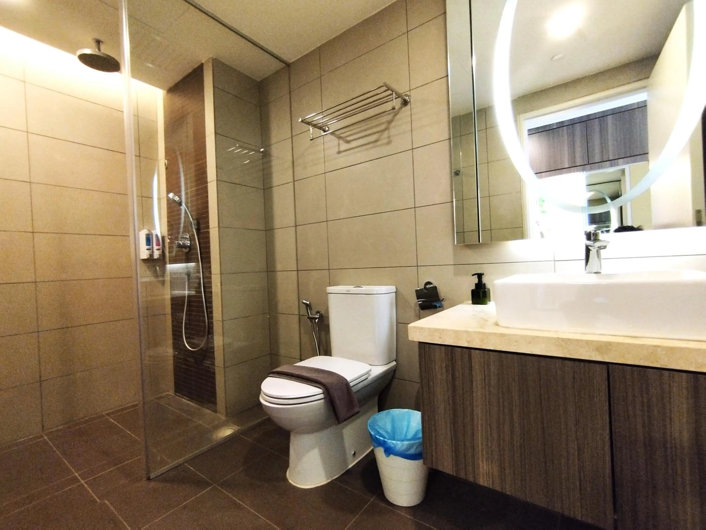 Bathroom in GENTING FoggyCold StayCation AT Ion Delemen By HAPYHOME