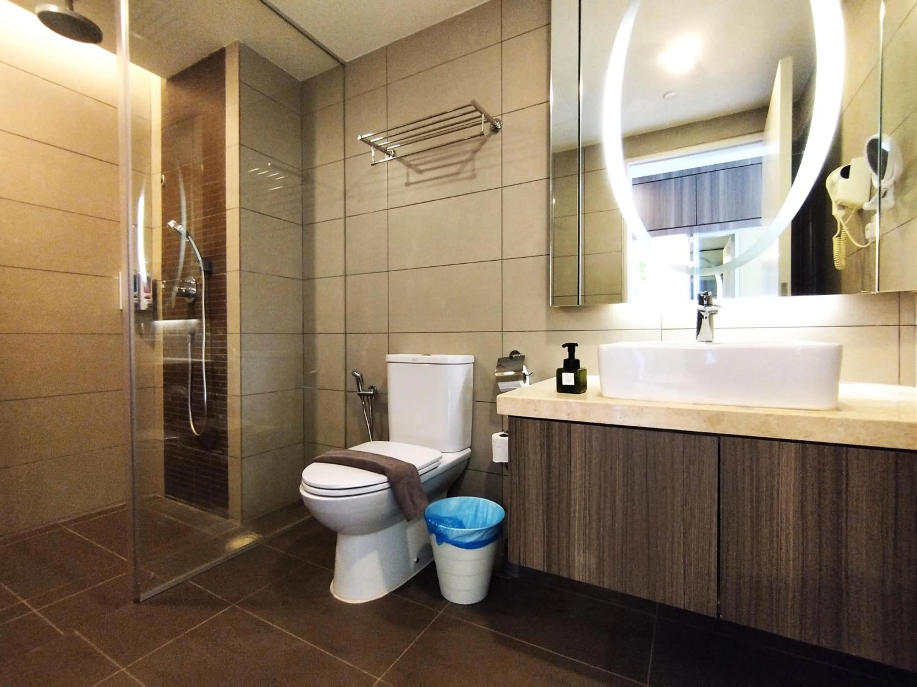 Bathroom in GENTING FoggyCold StayCation AT Ion Delemen By HAPYHOME