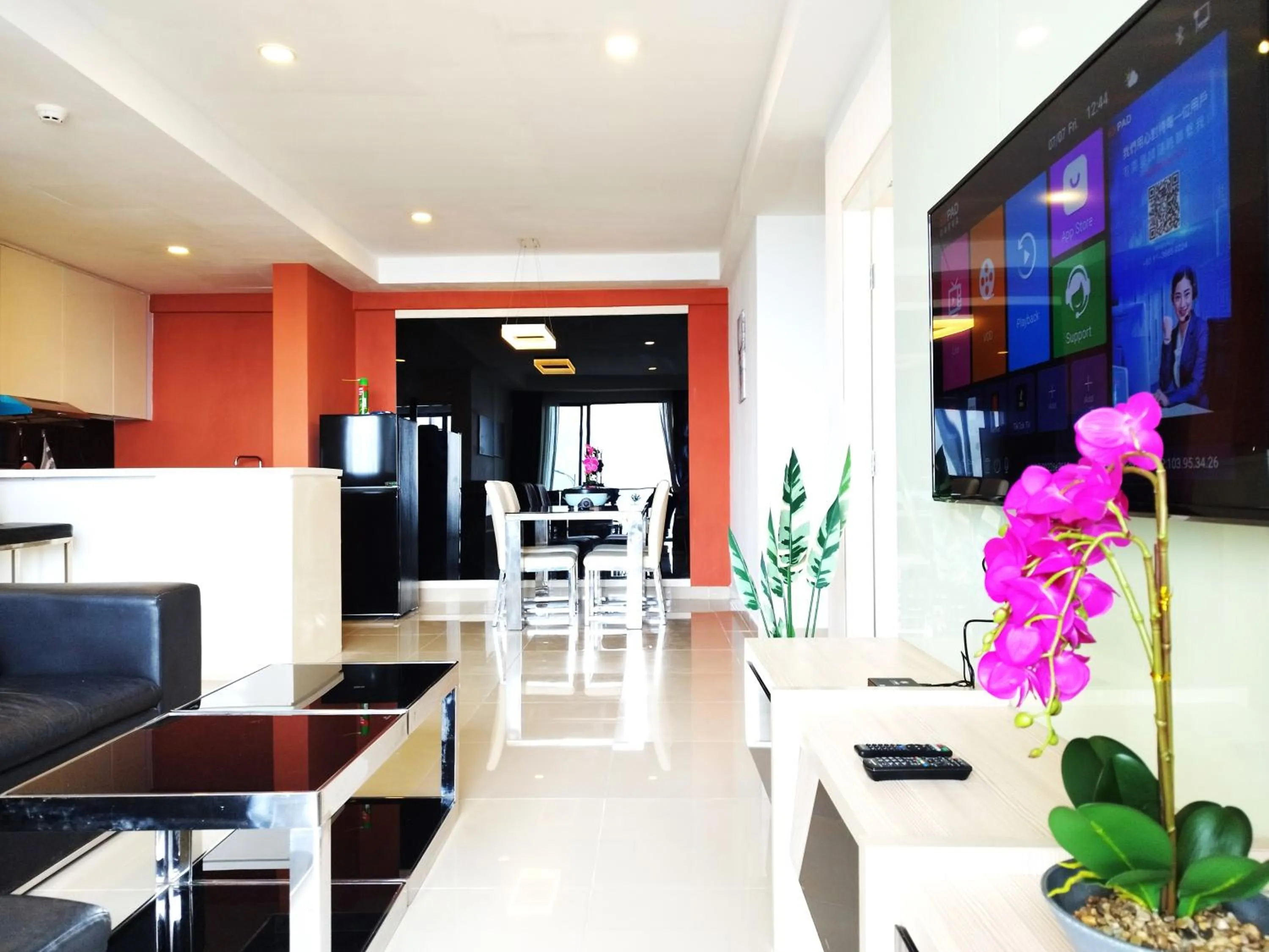 Family in GENTING FoggyCold StayCation AT Ion Delemen By HAPYHOME