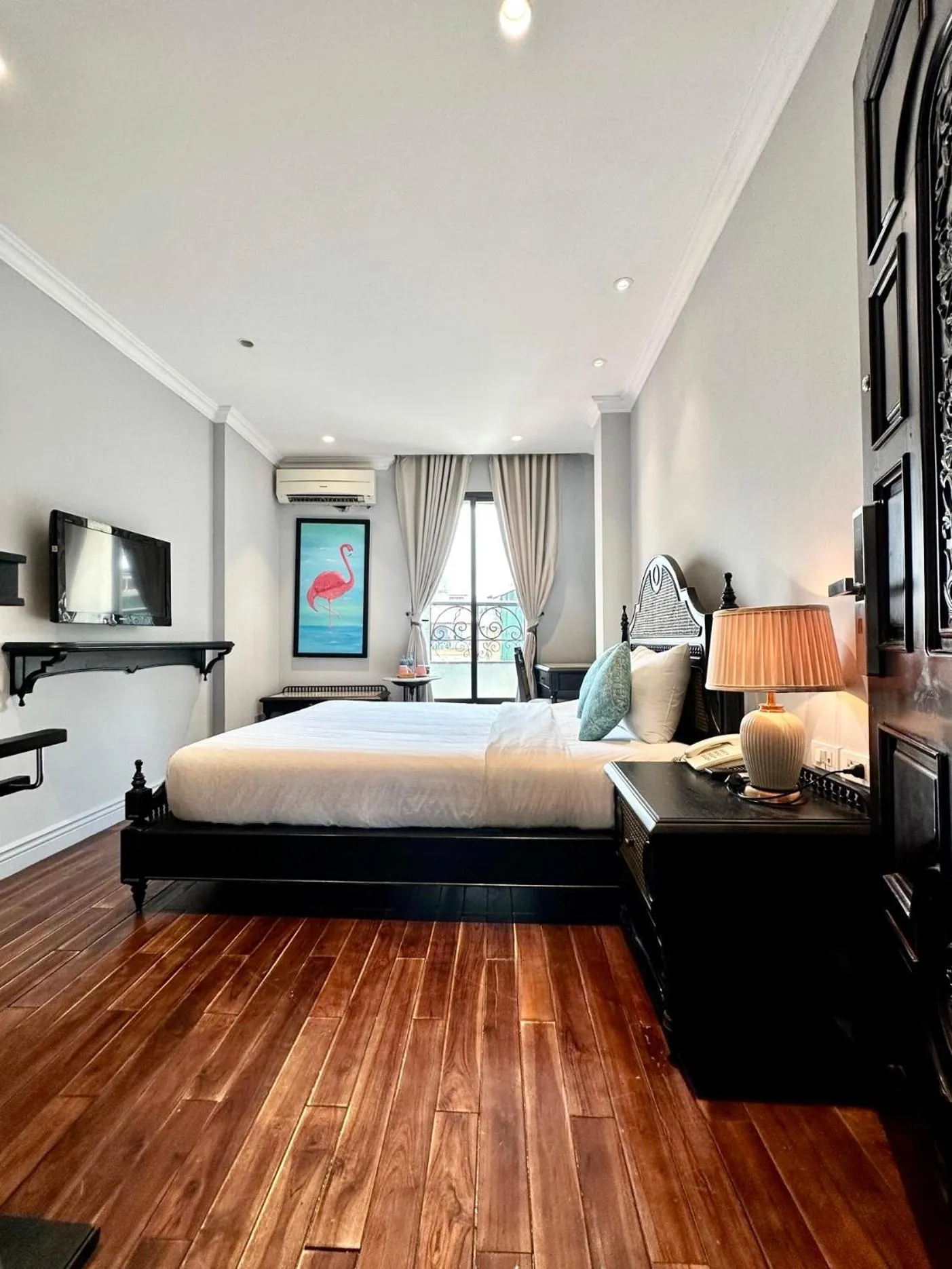 Bed in Hanoi Graceful Hotel and Travel