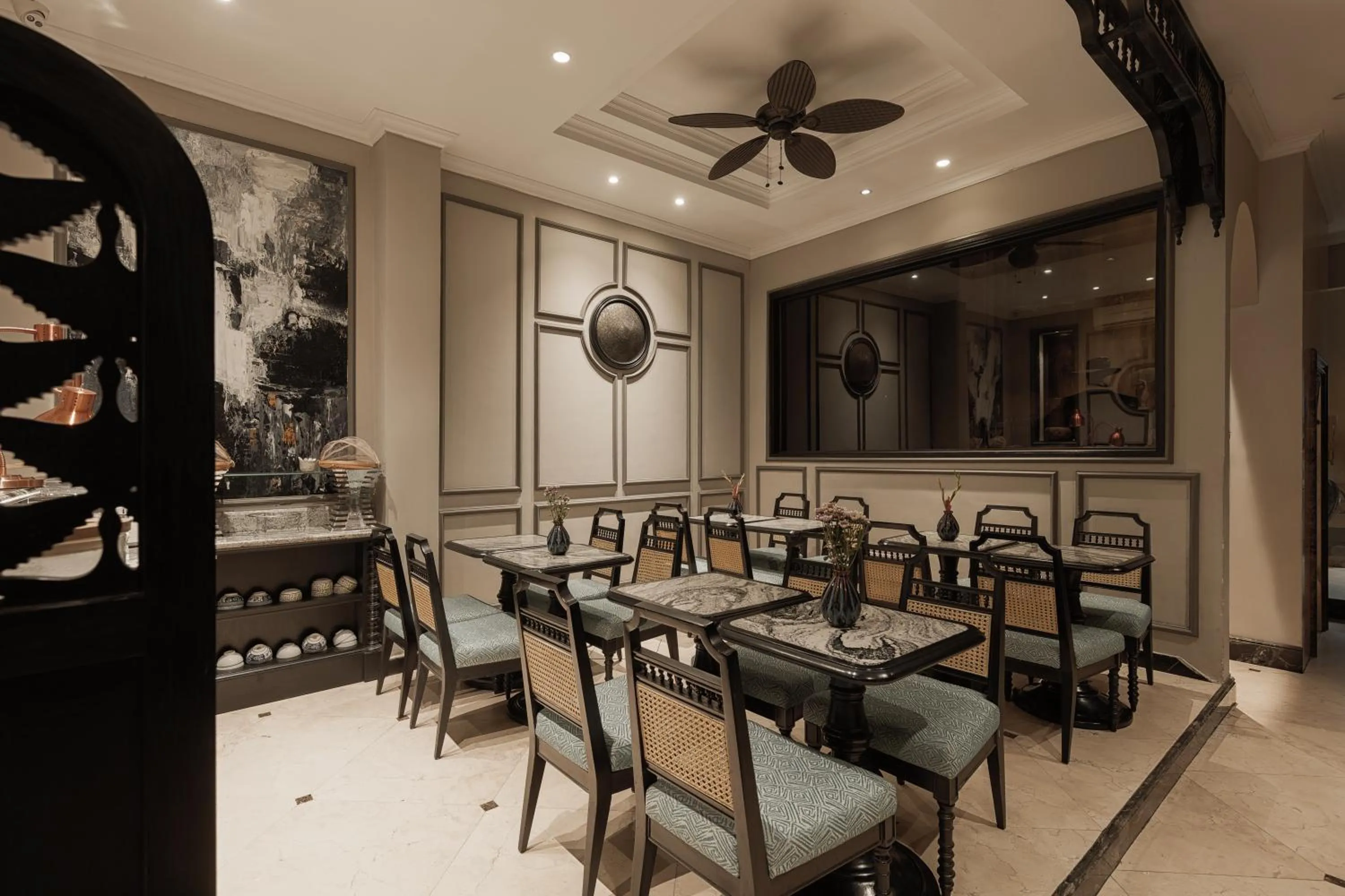 Hanoi Graceful Hotel and Travel