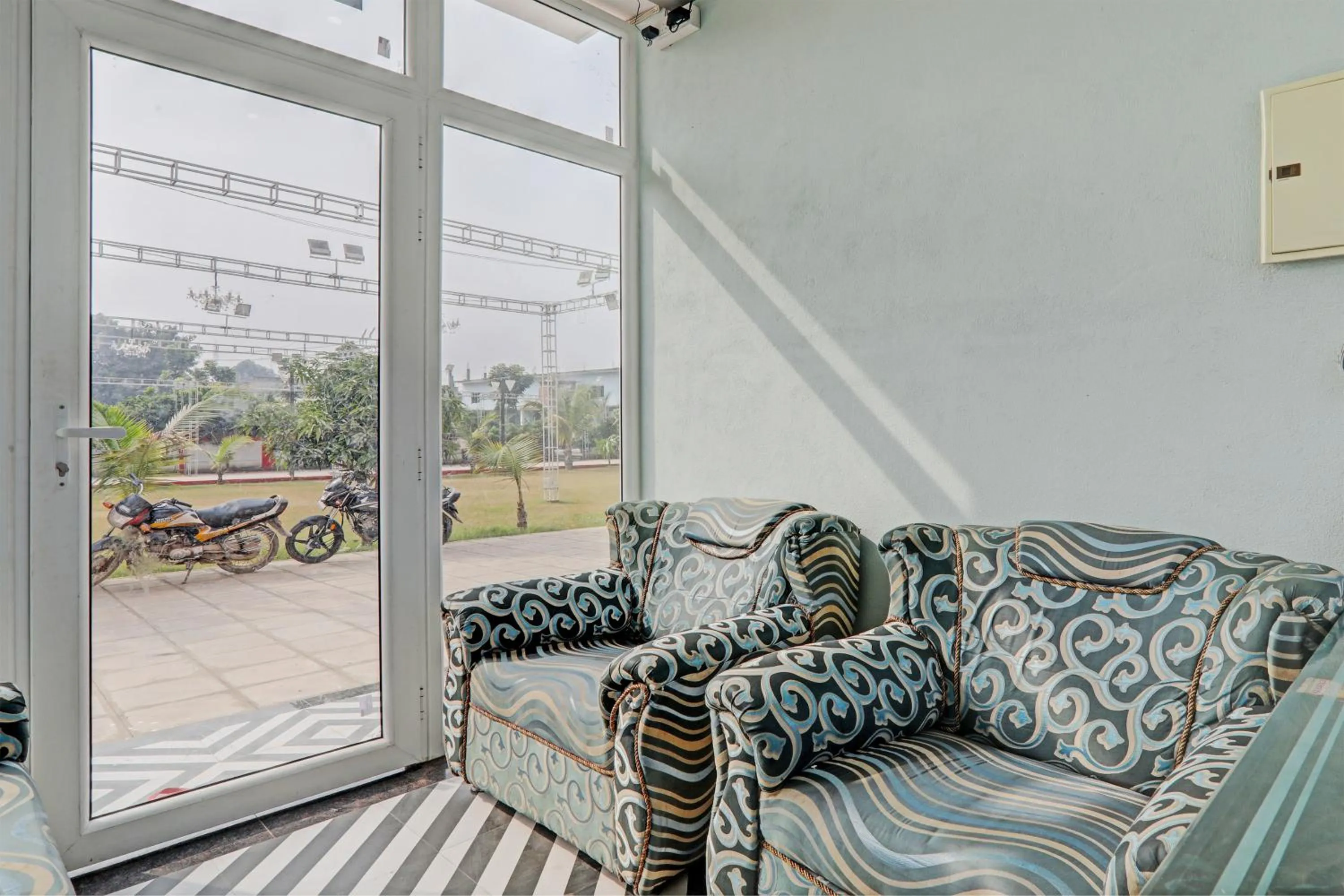 Lobby or reception in Collection O Maharaja Resort