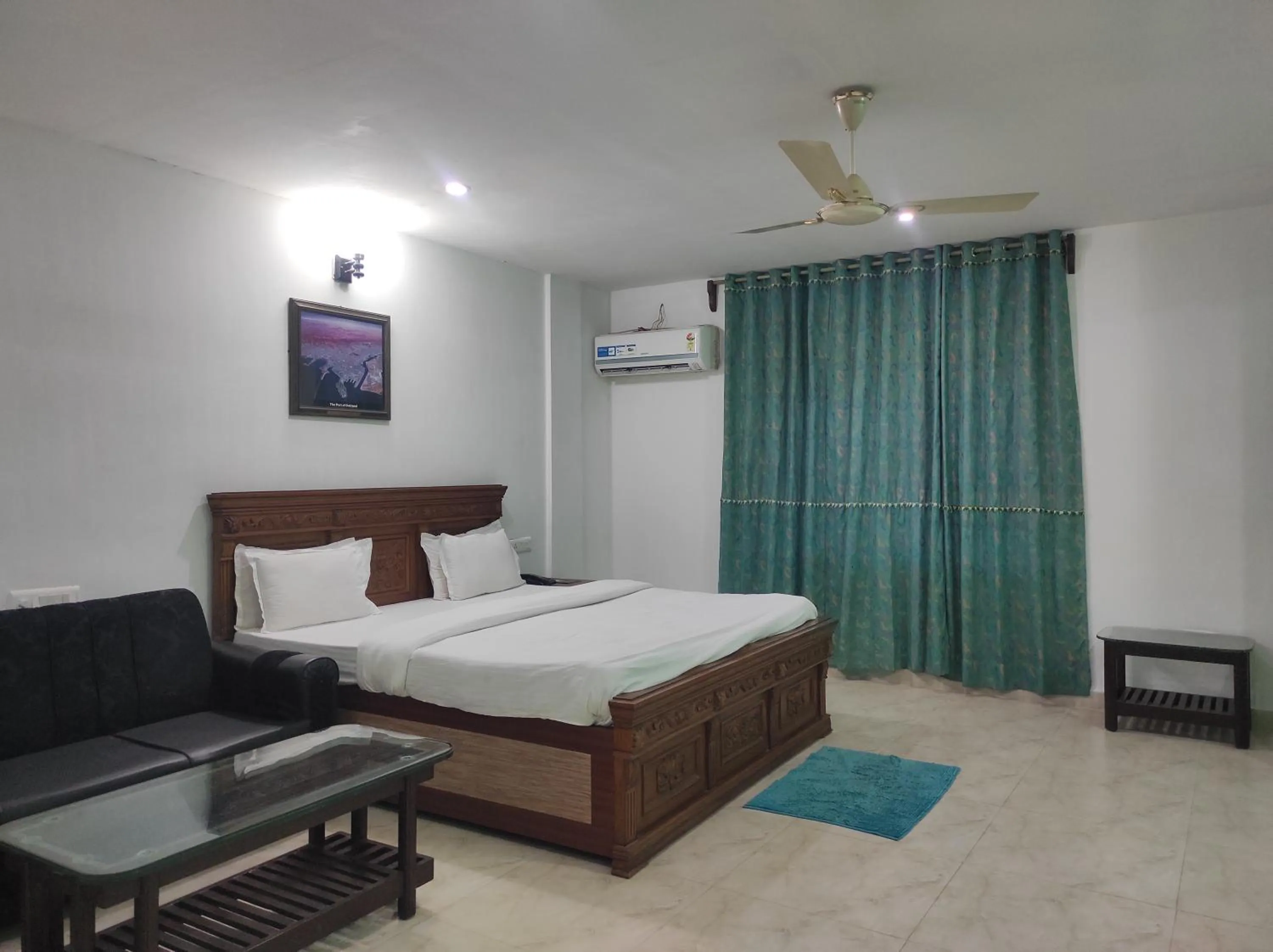 Bed in Hotel Sanjivani Heritage Top Best Budget Hotels in Dibrugarh, Assam