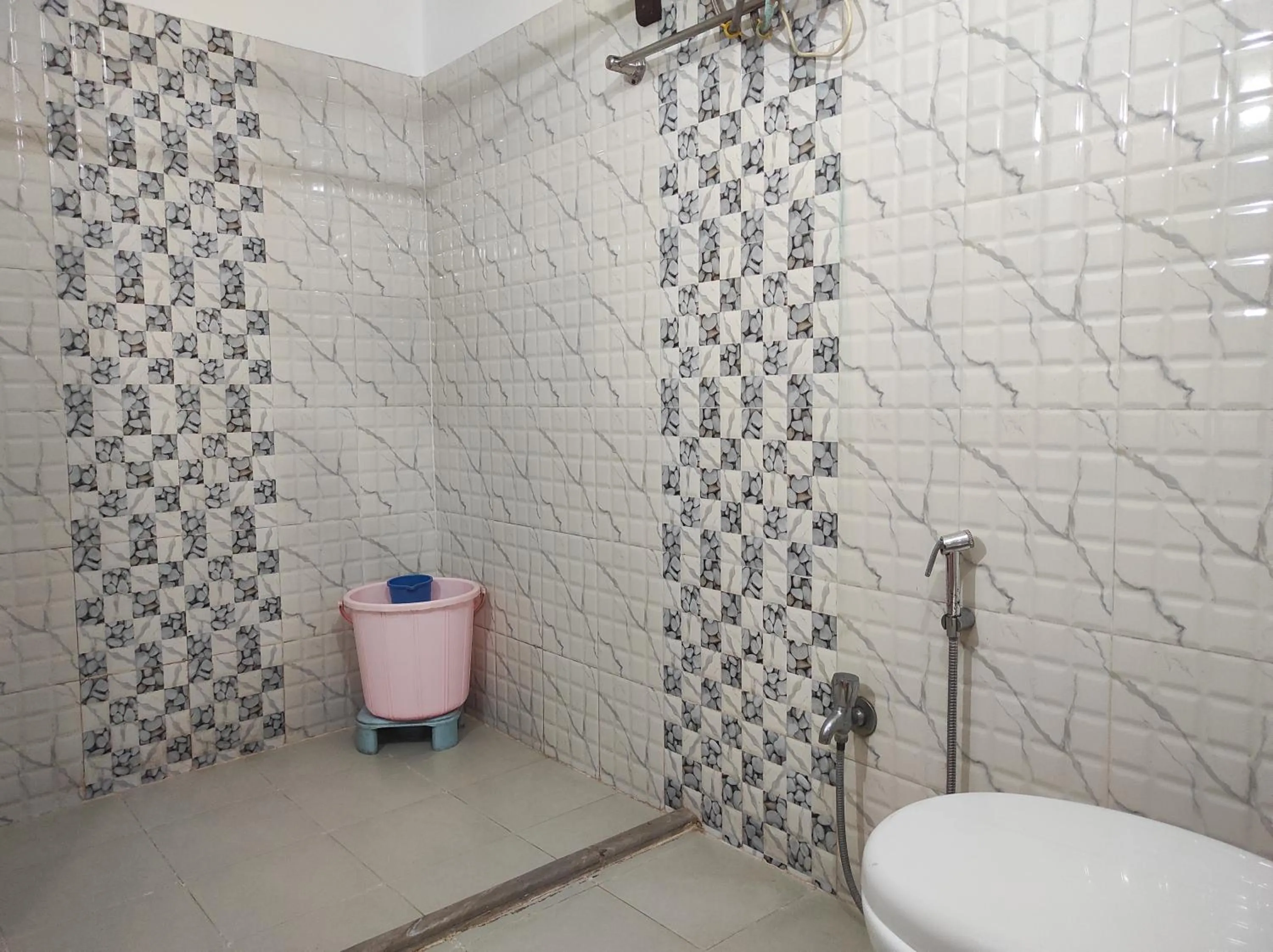 Shower in Hotel Sanjivani Heritage Top Best Budget Hotels in Dibrugarh, Assam