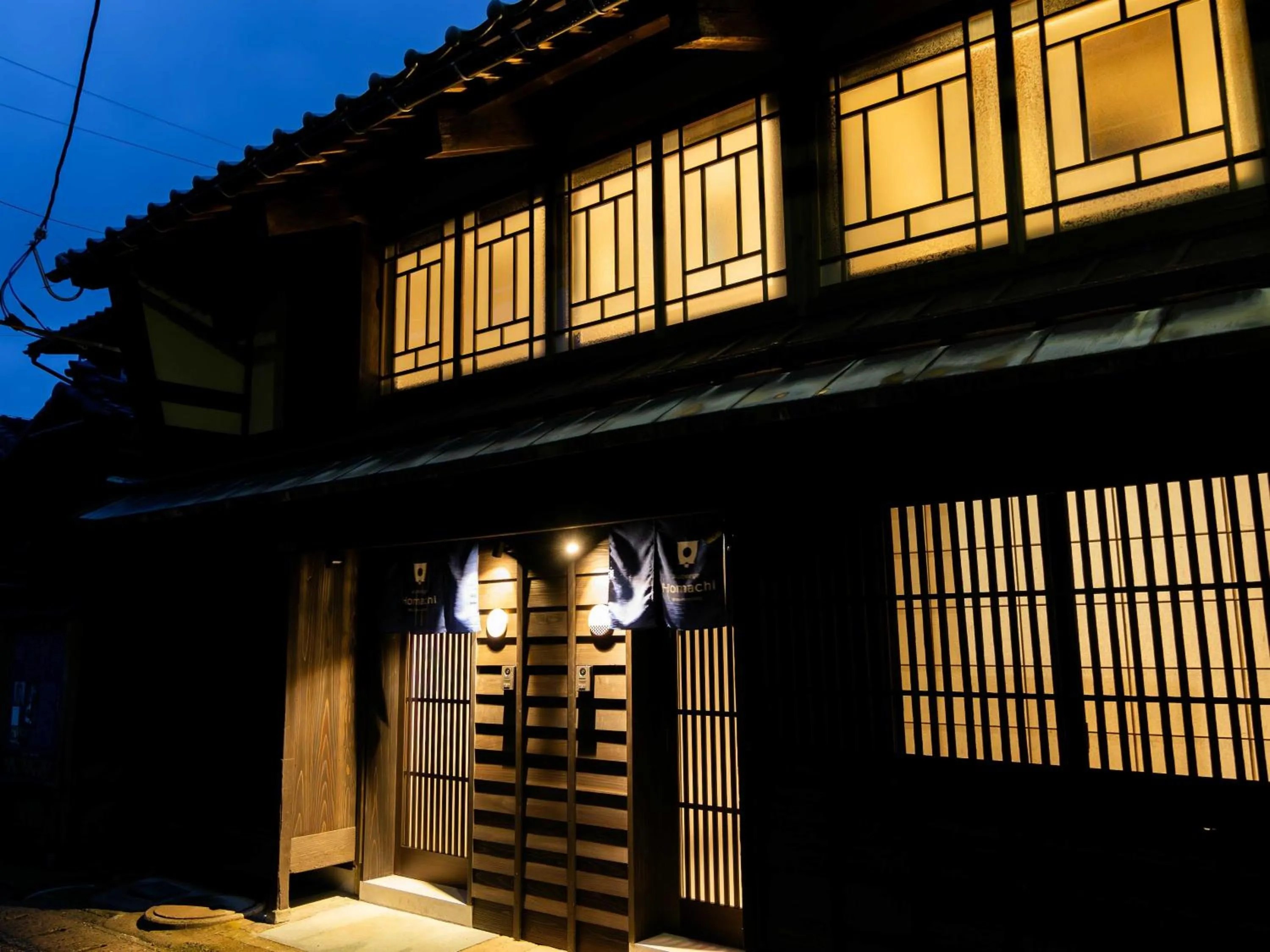 Property building in Auberge Homachi Mikuniminato