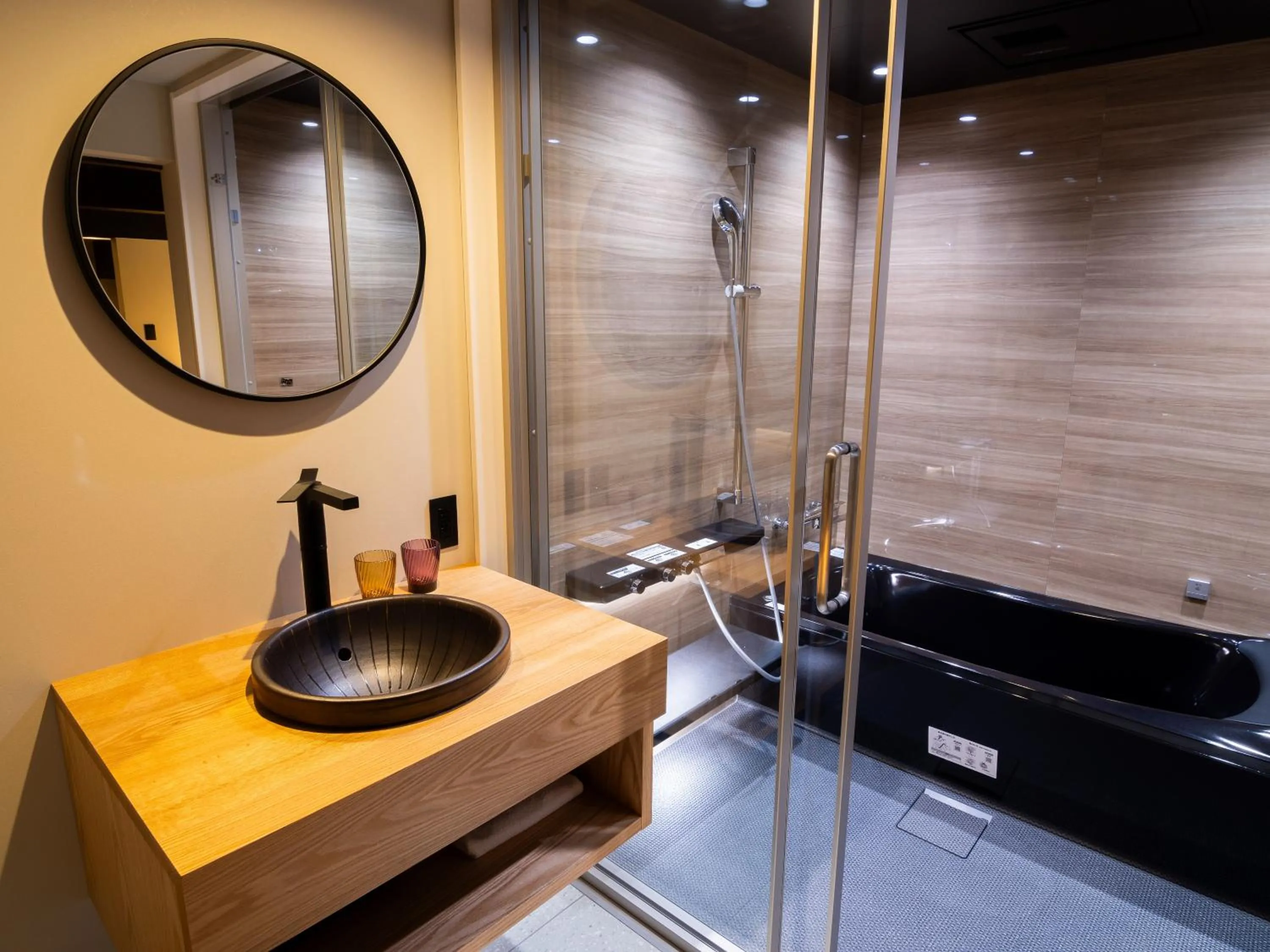 Bathroom in Auberge Homachi Mikuniminato