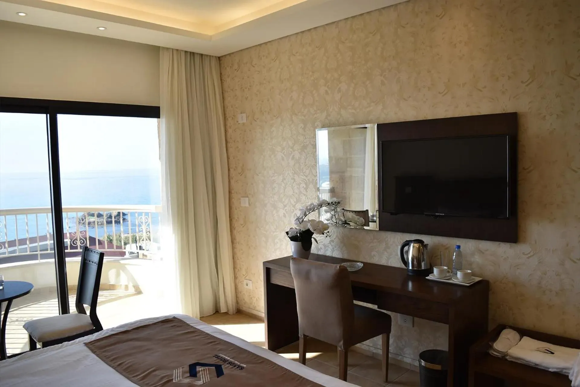 TV and multimedia in Sands Hotel