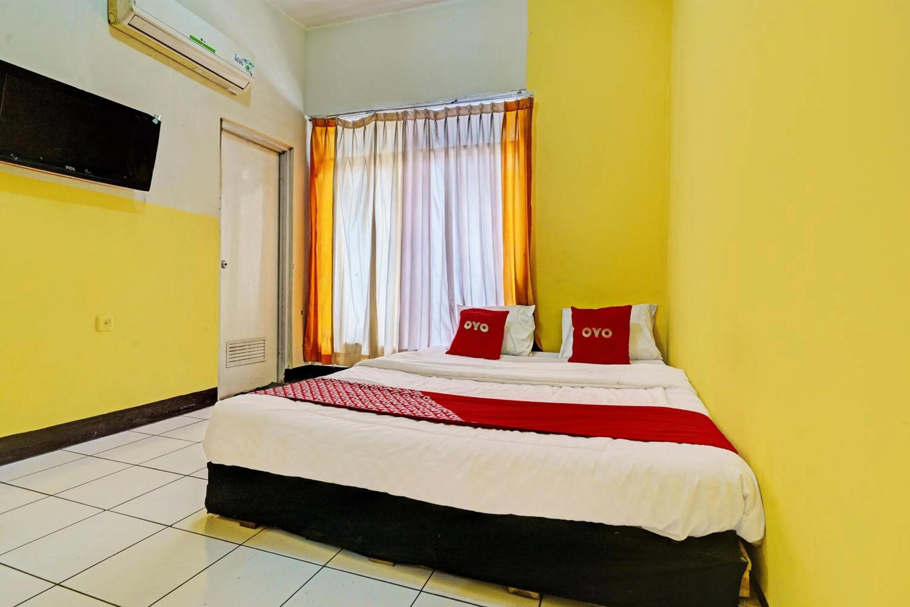 Bedroom in Hotel O P3 Guest House