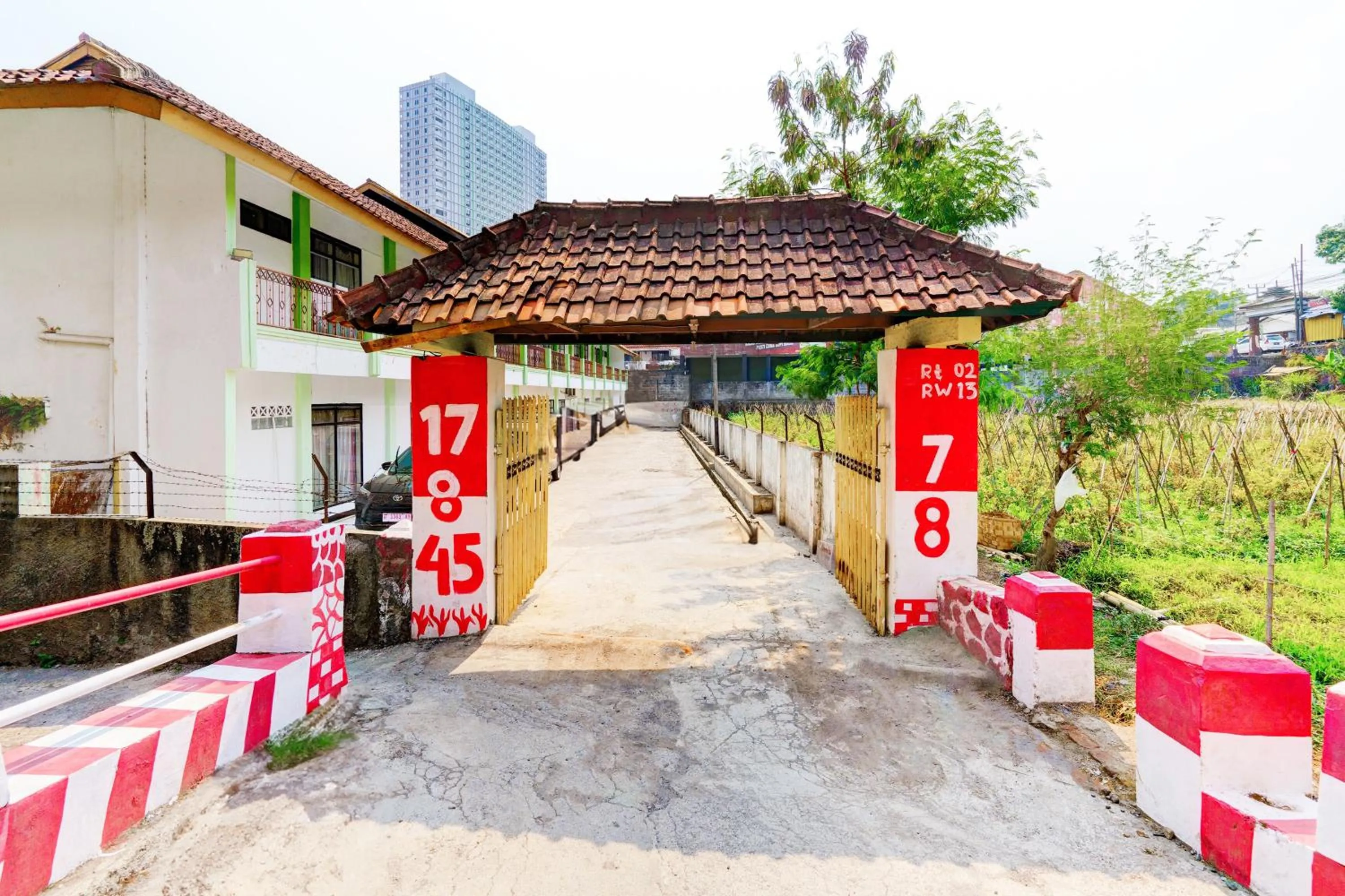 Facade/entrance in Hotel O P3 Guest House