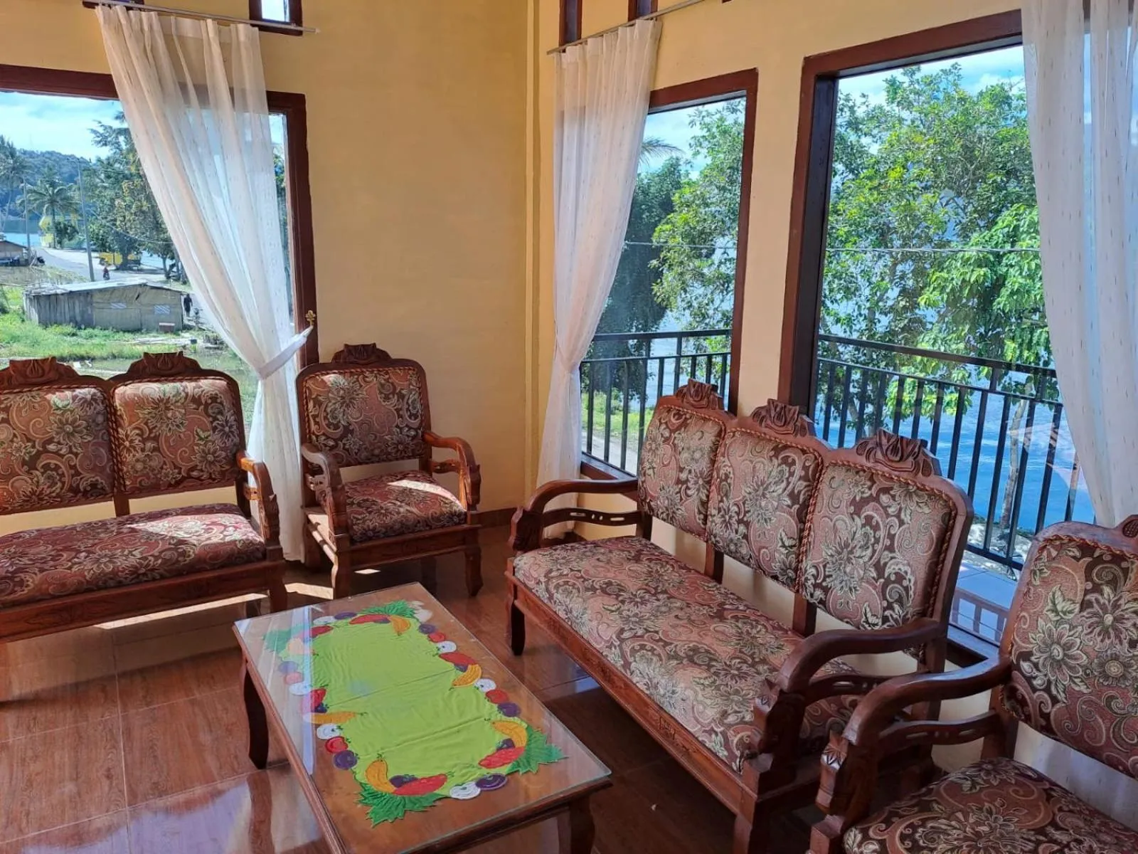 Lobby or reception in Hotel O Puri Azzura Danau Ranau Near Danau Ranau Pusri