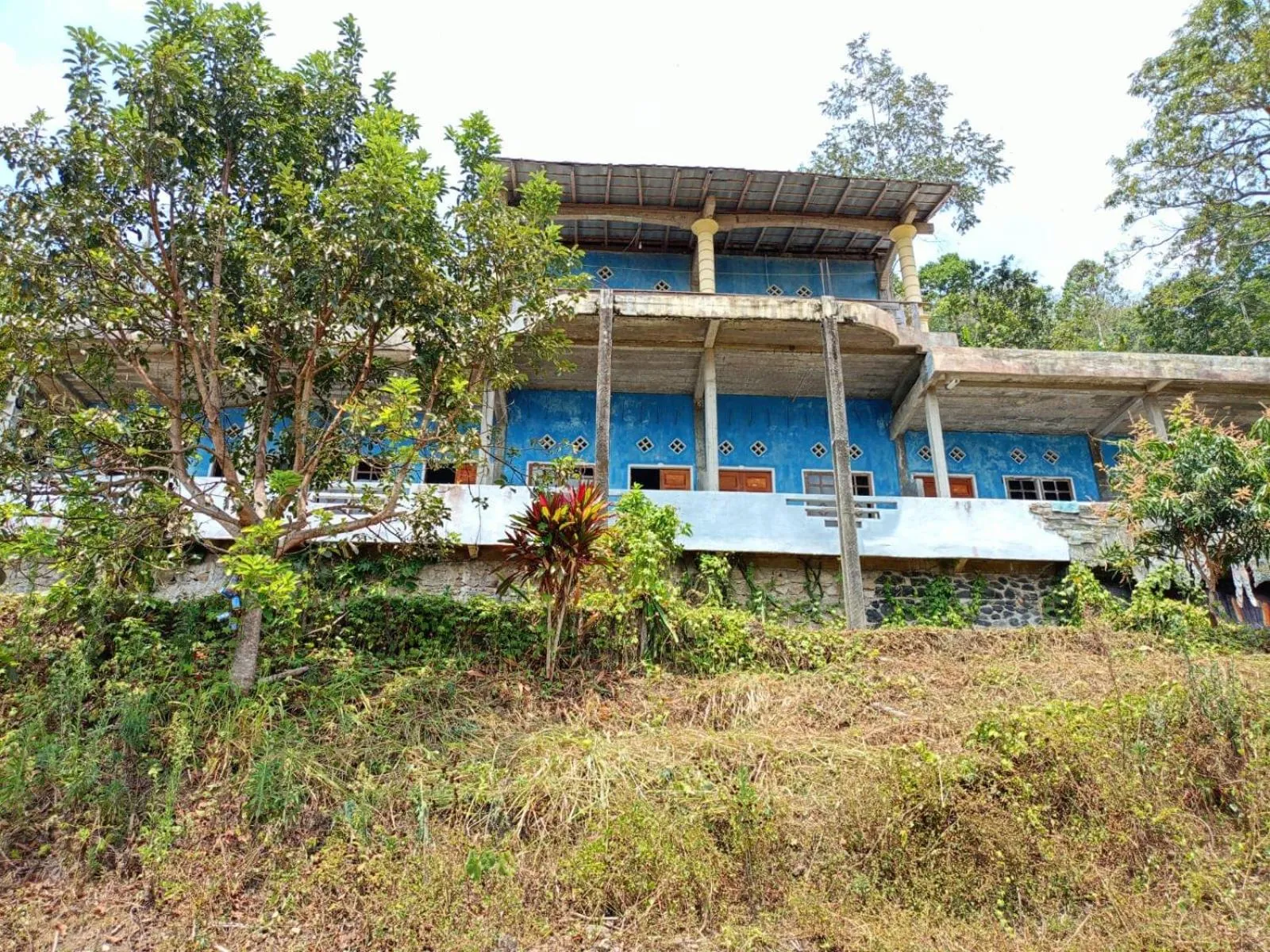 Hotel O Puri Azzura Danau Ranau Near Danau Ranau Pusri