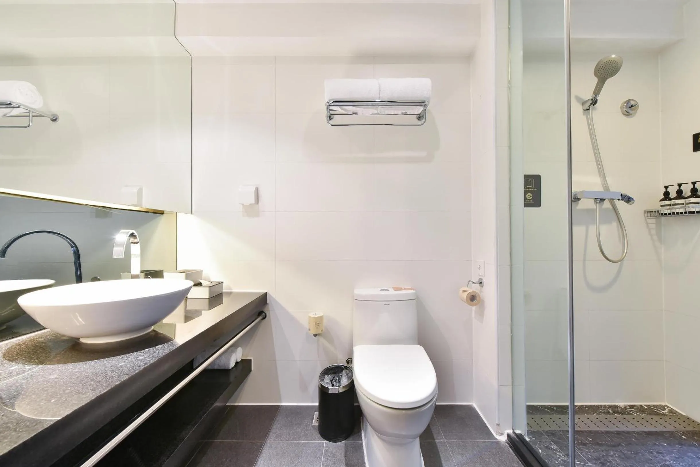 Atour Hotel Beijing Yizhuang West Rongjing Street