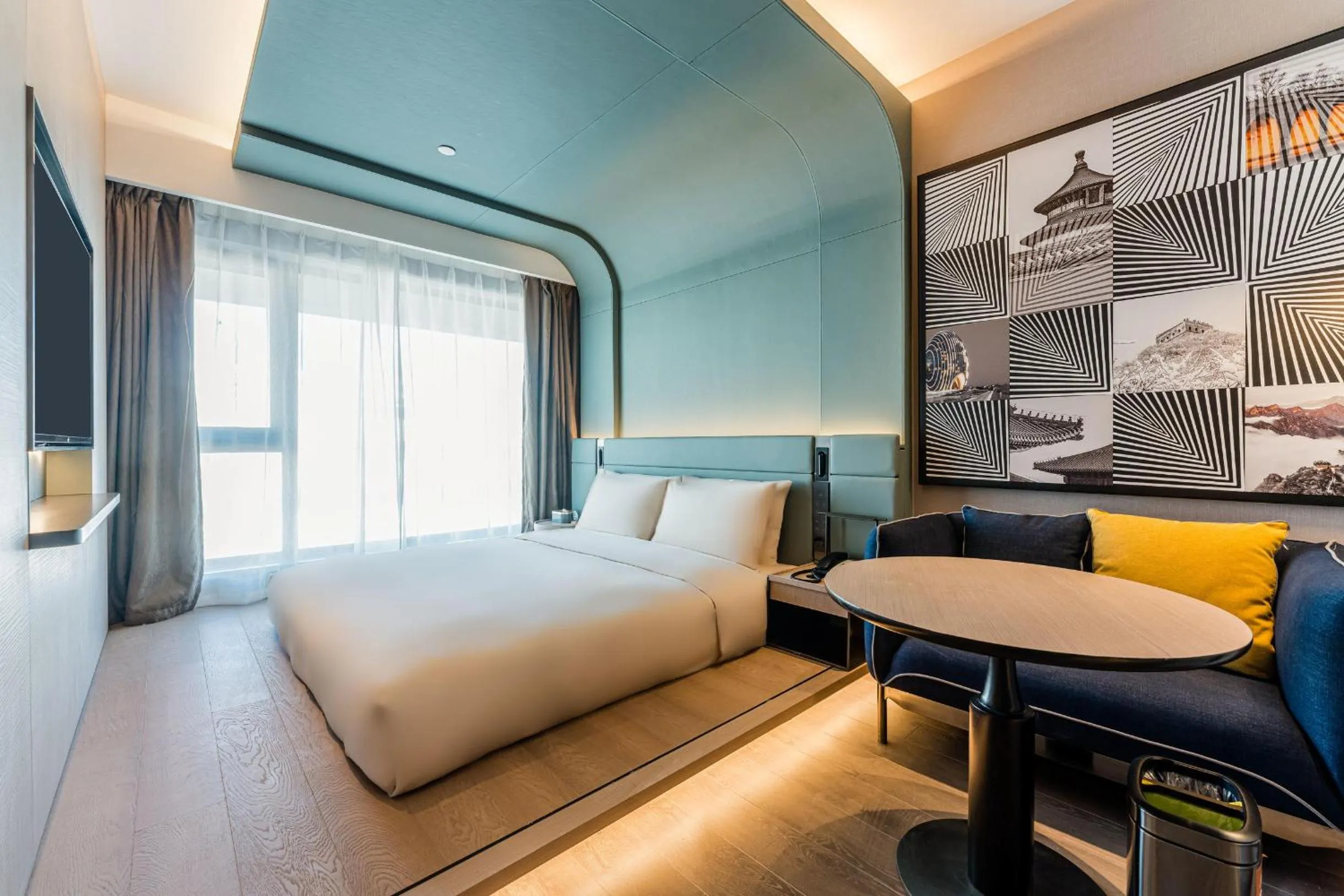 Bed in Atour S Hotel Beijing Shangdi Qinghe High Speed Railway Station