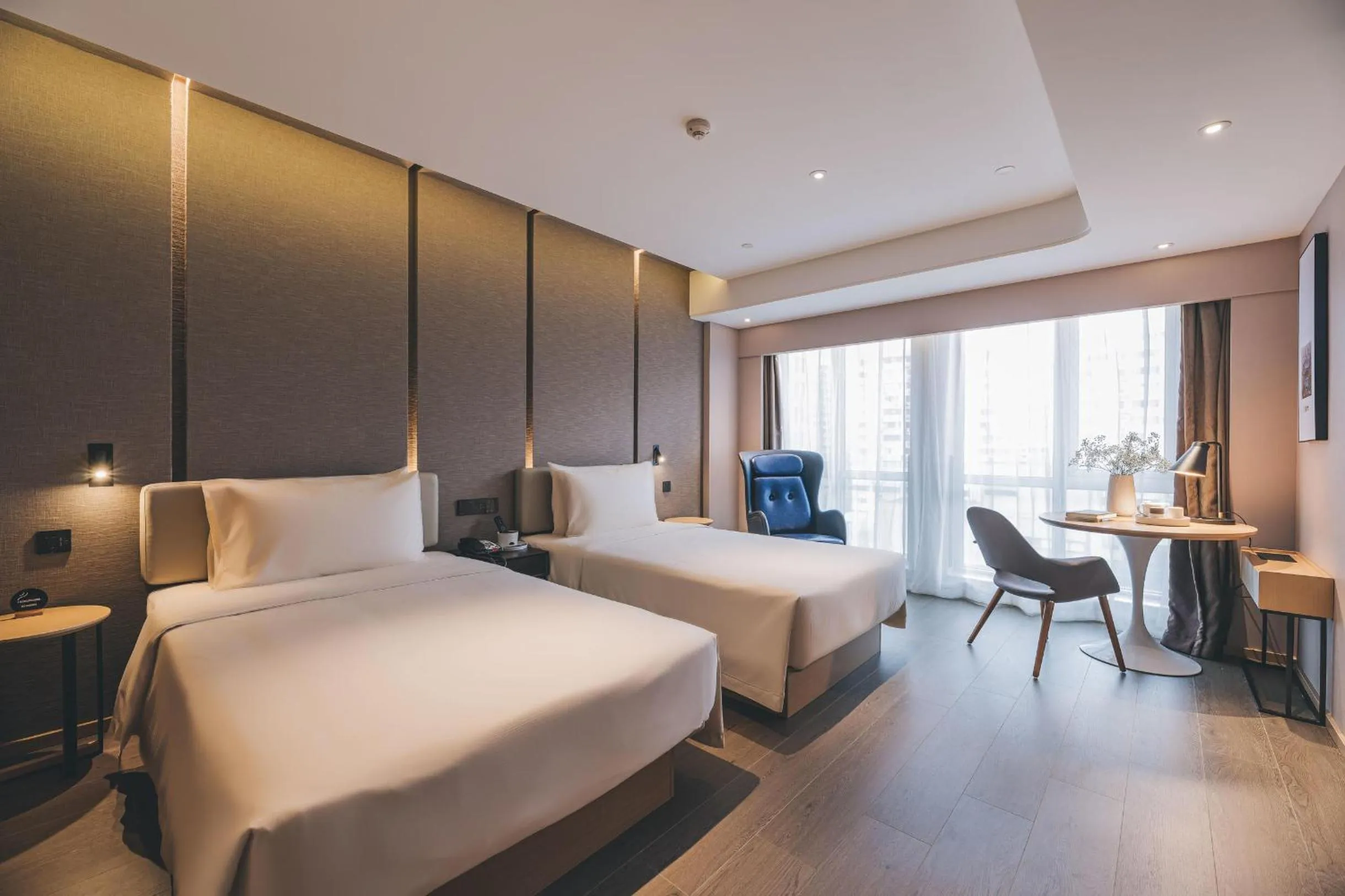 Bed in Atour S Hotel Shanghai Xujiahui Tianyaoqiao