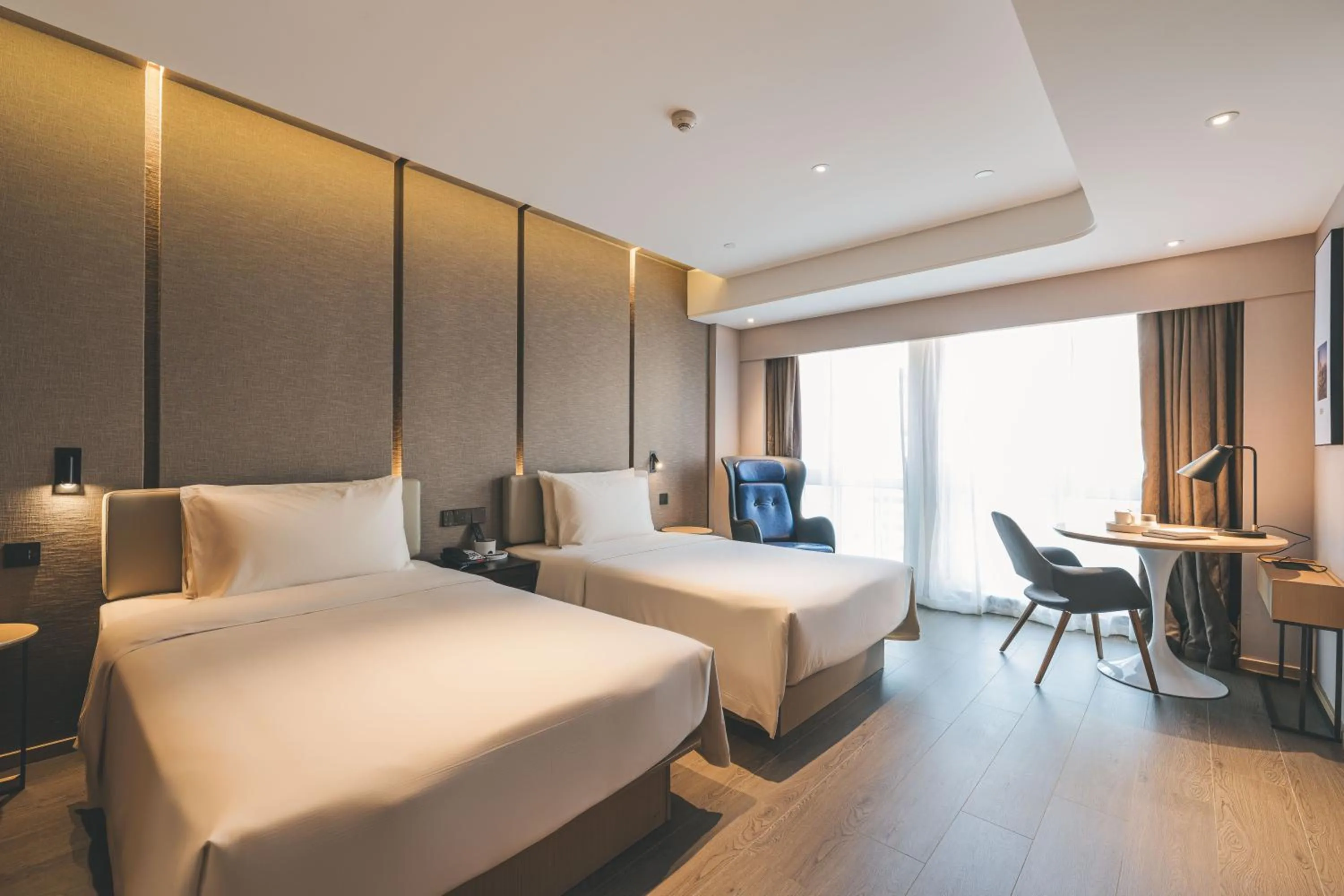 Bed in Atour S Hotel Shanghai Xujiahui Tianyaoqiao