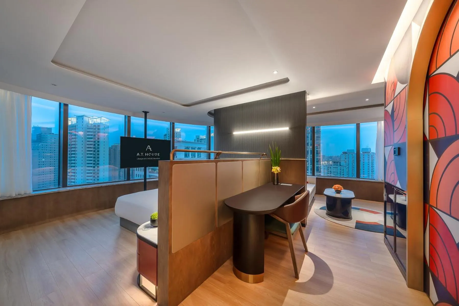 Communal lounge/ TV room in Atour Mansion Shanghai City Center