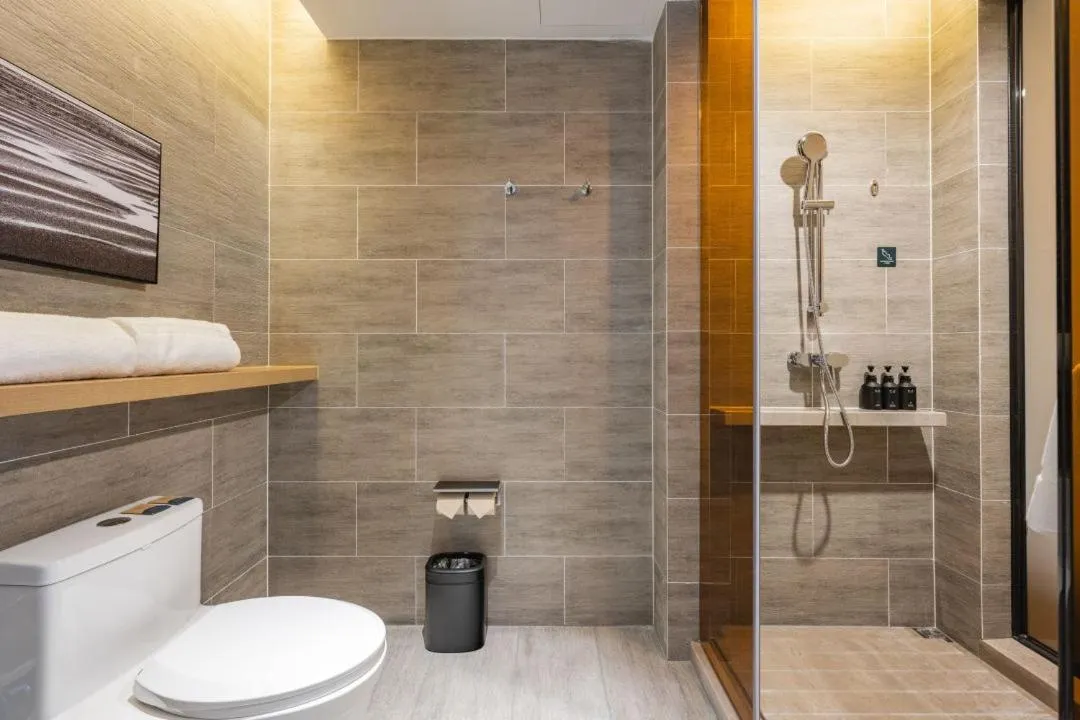 Atour Hotel Shanghai Daning North High Tech Park