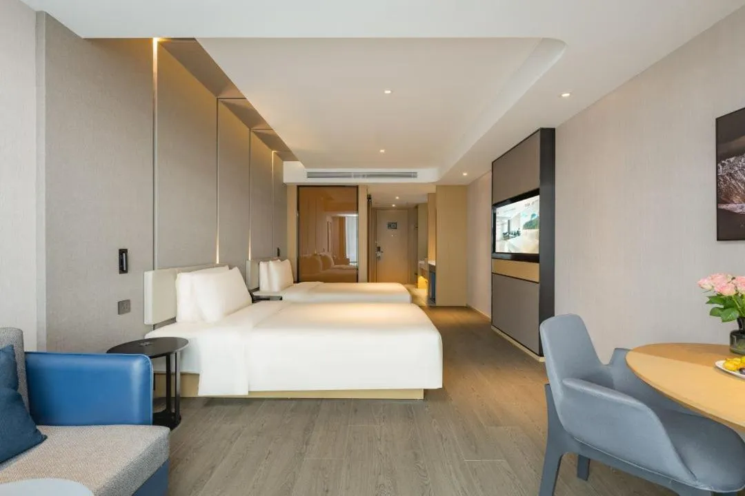 Bed in Atour Hotel Shanghai Daning North High Tech Park