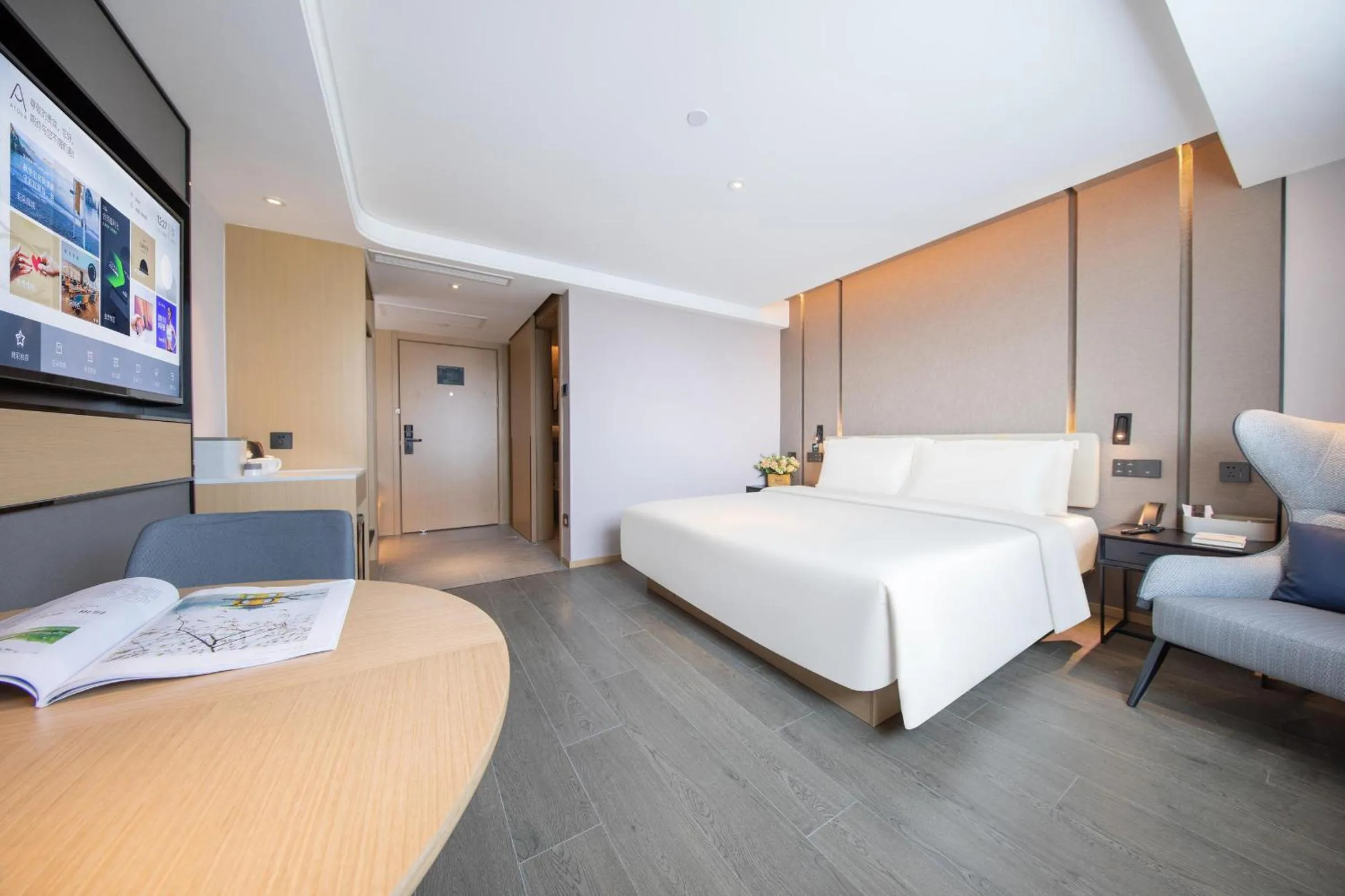 Bedroom, Bed in Atour Hotel Shanghai Xinzhuang CBD