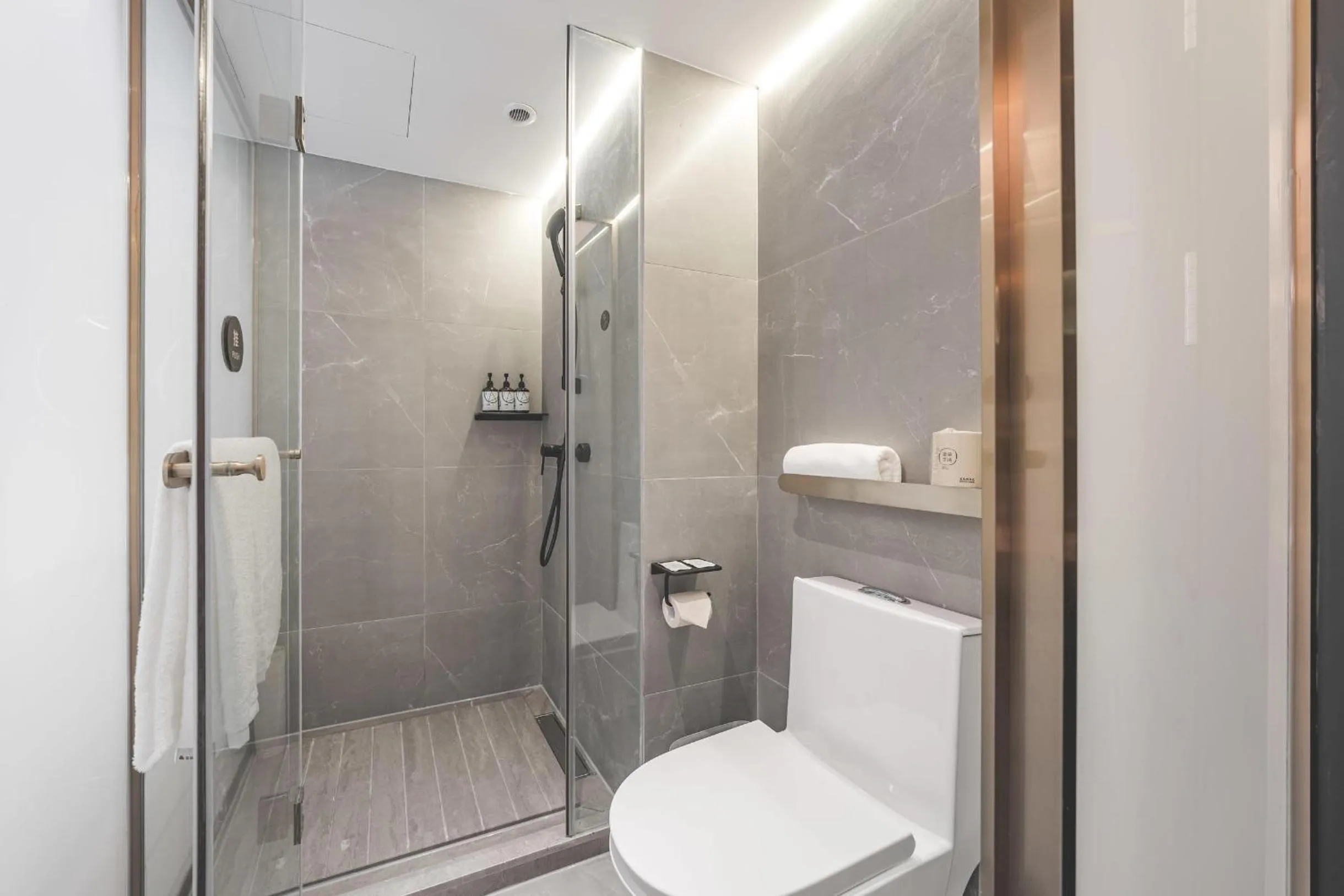 Atour Light Hotel Hangzhou Xiasha