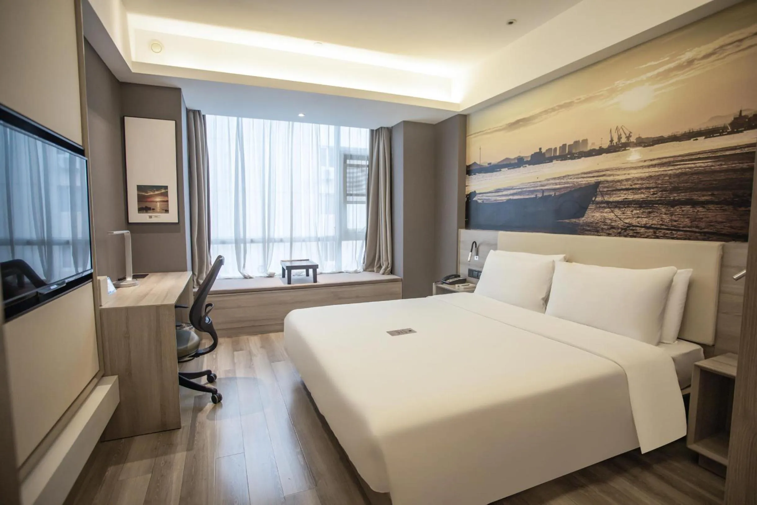 Atour Hotel Yantai Golden Beach