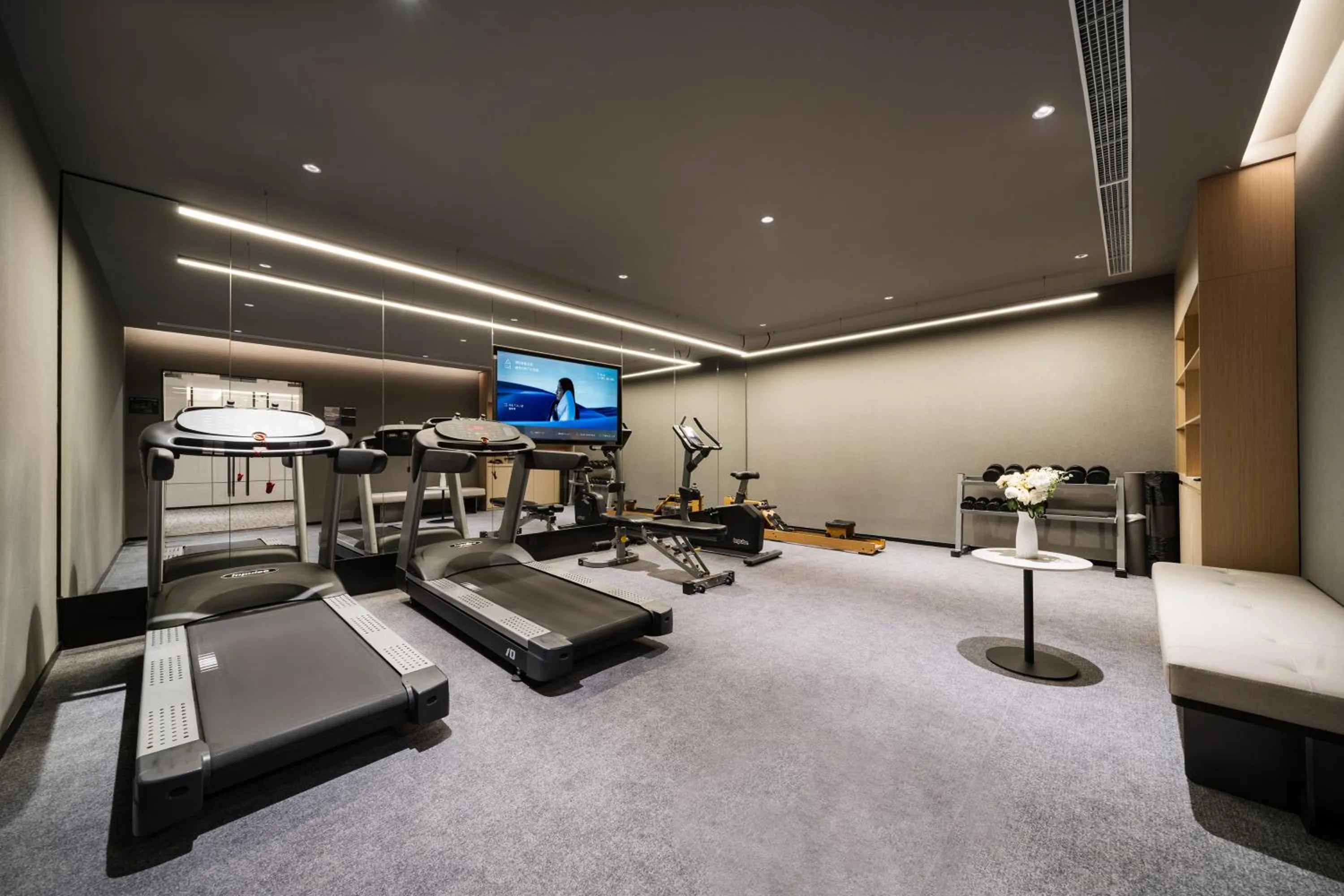 Fitness centre/facilities in Atour Hotel Chengdu Taikoo Li Riverside