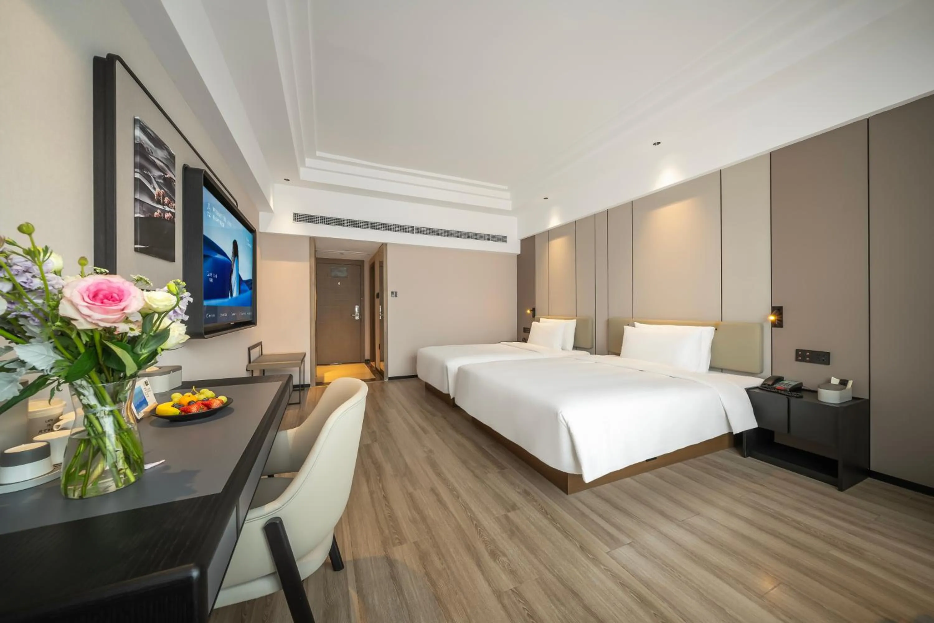 Bed in Atour Hotel Chengdu Taikoo Li Riverside