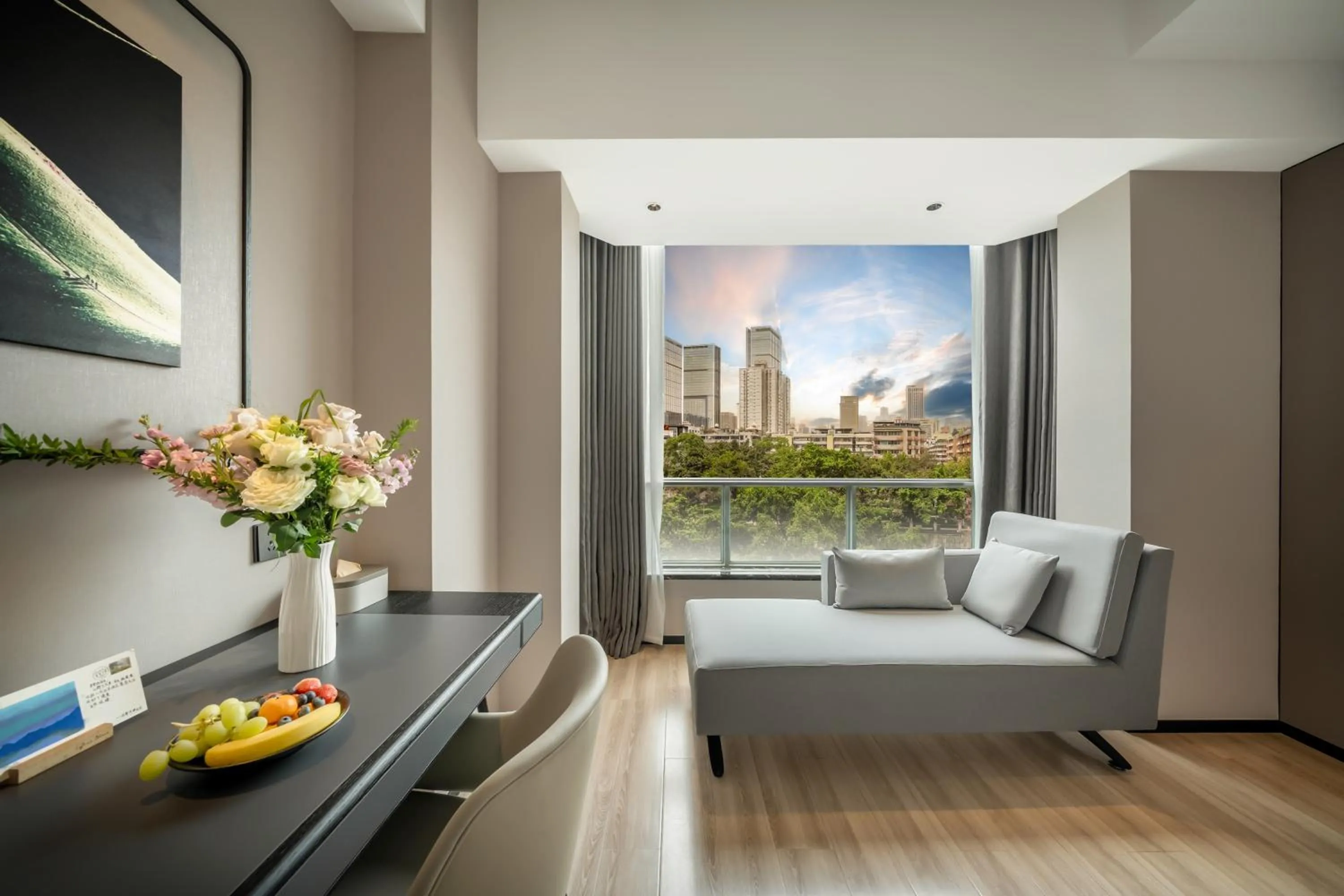 TV and multimedia in Atour Hotel Chengdu Taikoo Li Riverside