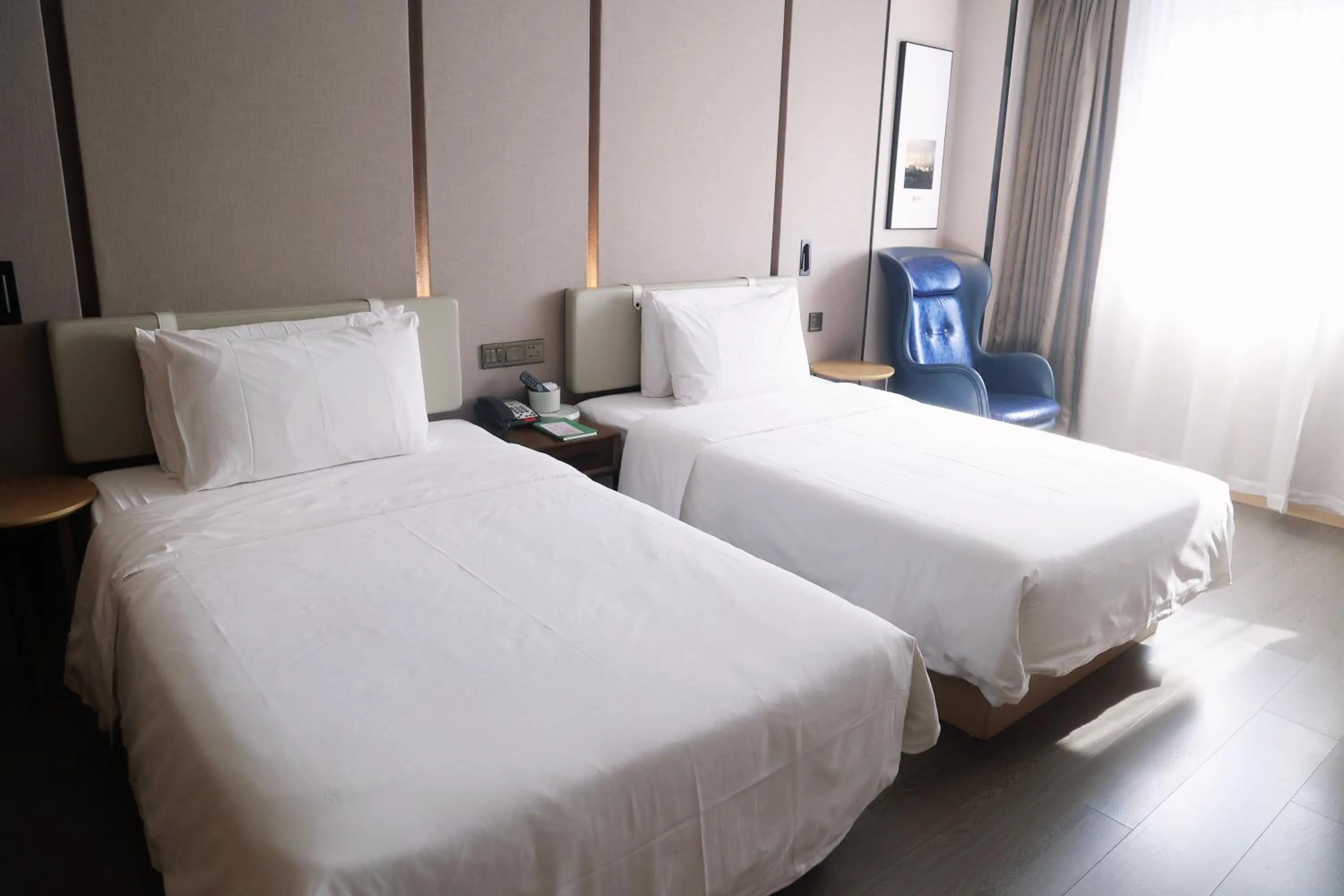 Atour Hotel Shanghai Xianxia