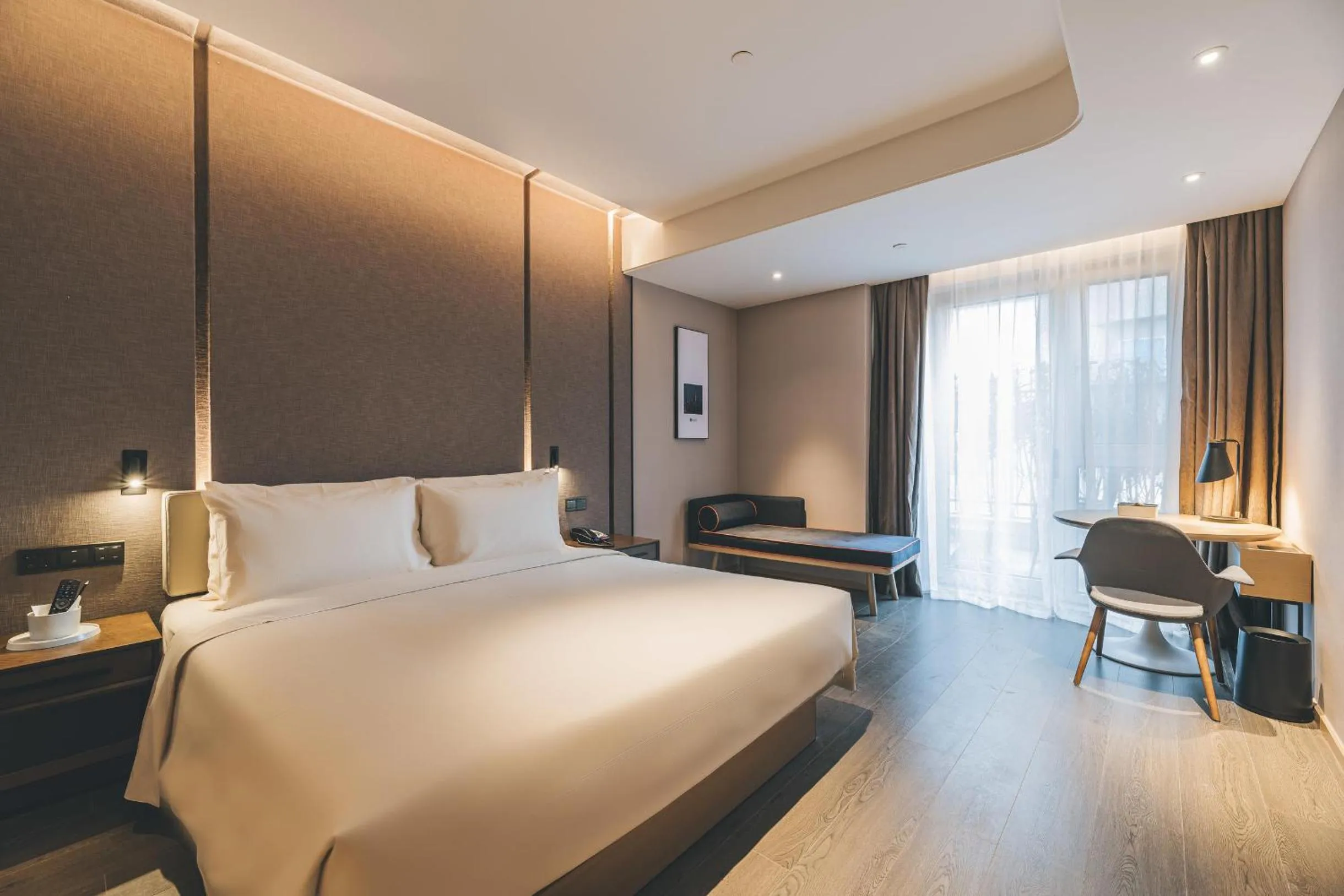 Atour Hotel Shanghai Xianxia