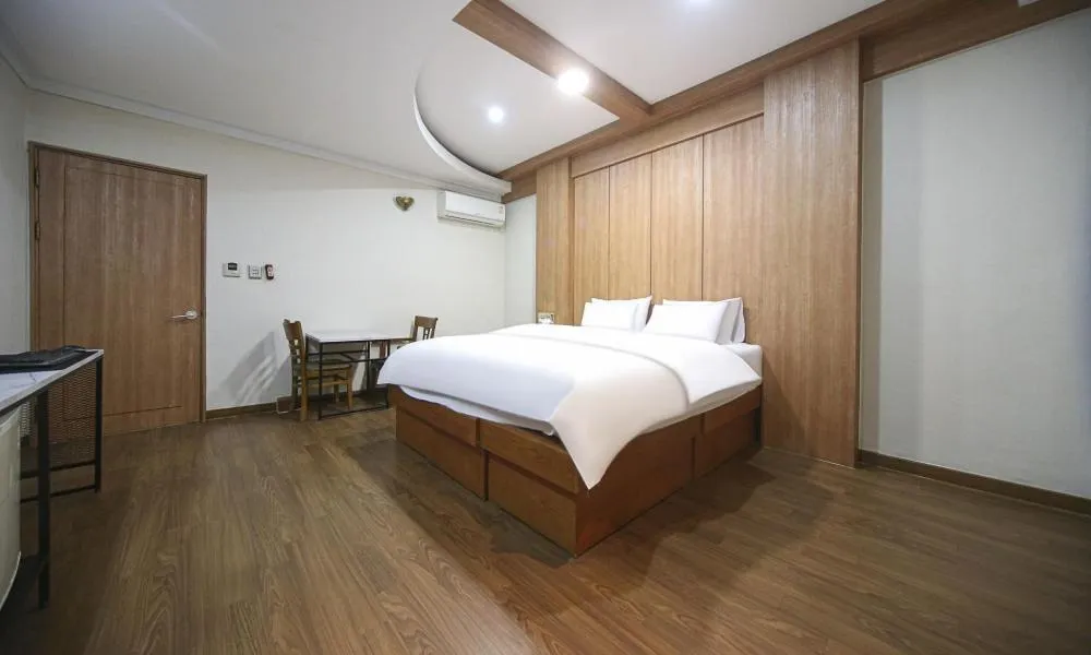 Bed in Hotel Feel Green